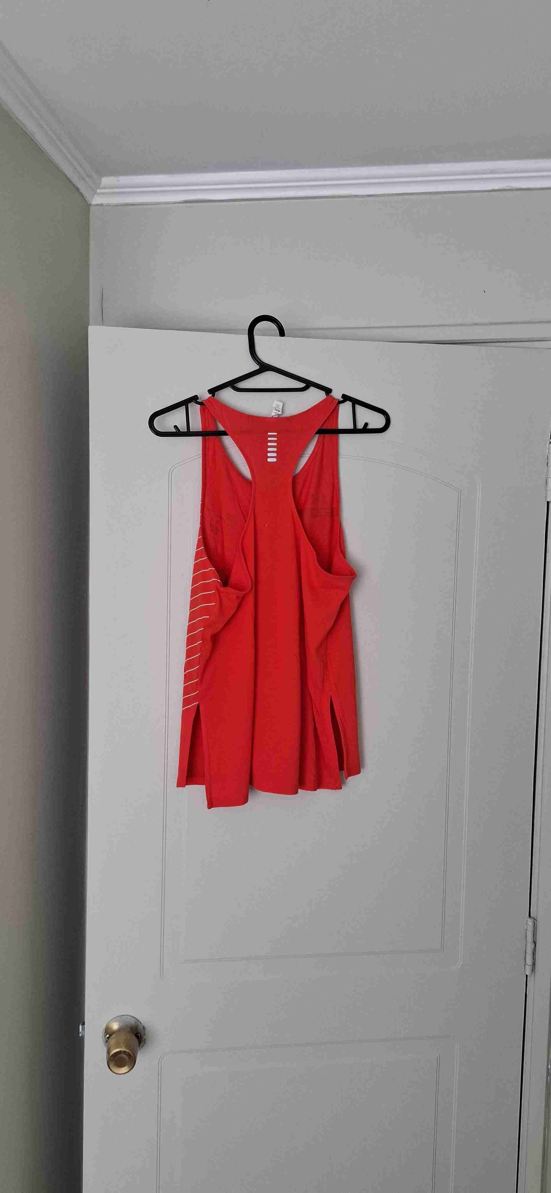 Polera deportiva - miniatura 2