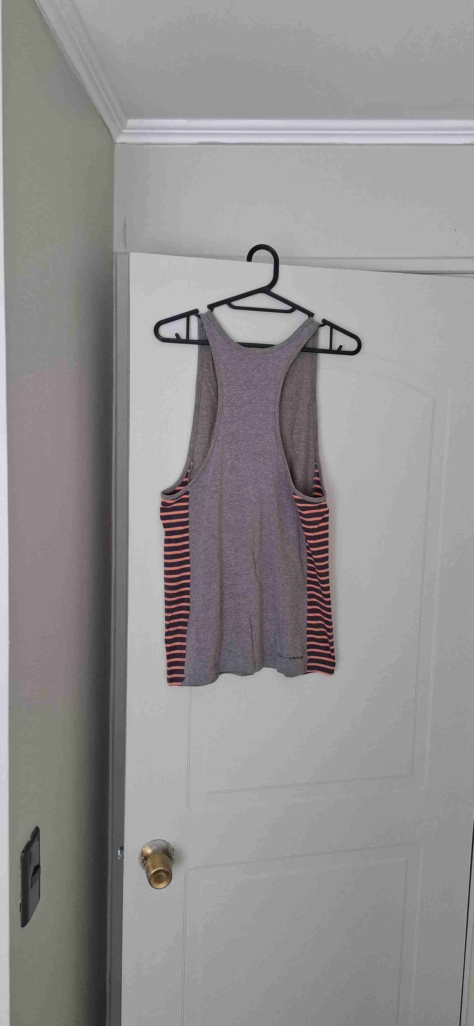 Polera deportiva - miniatura 2