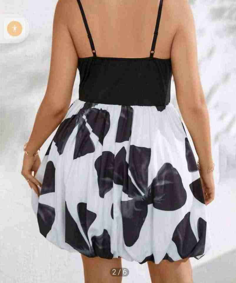 Vestido blanco y negro con tirantes - miniatura 2