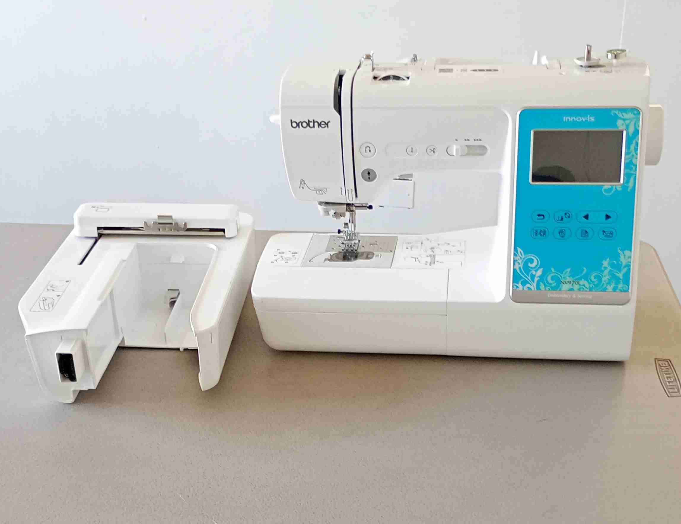 Máquina de coser Brother Innov-isNV970L - miniatura 3