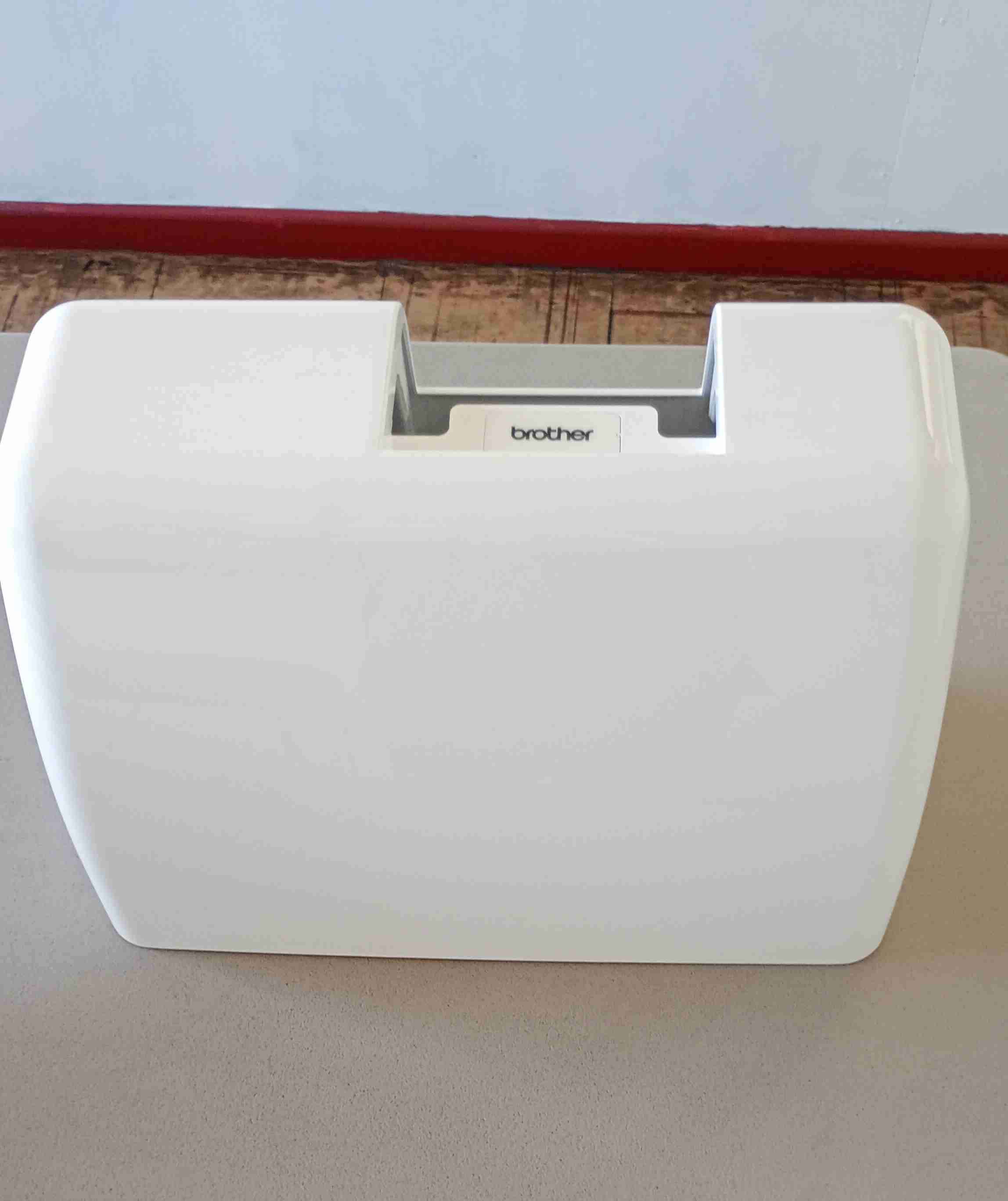 Máquina de coser Brother Innov-isNV970L - miniatura 6