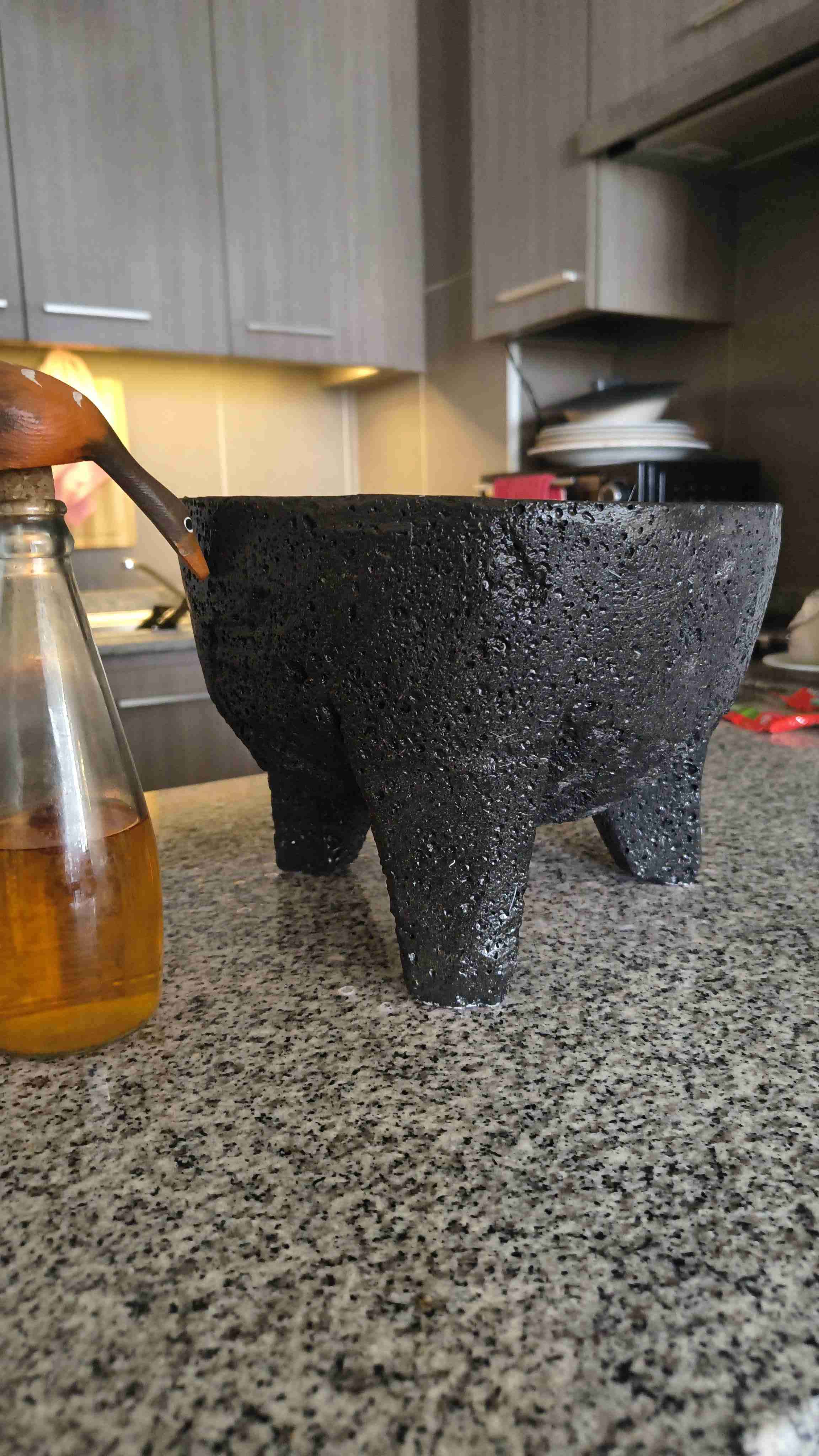 Molcajete de piedra volcánica - miniatura 1