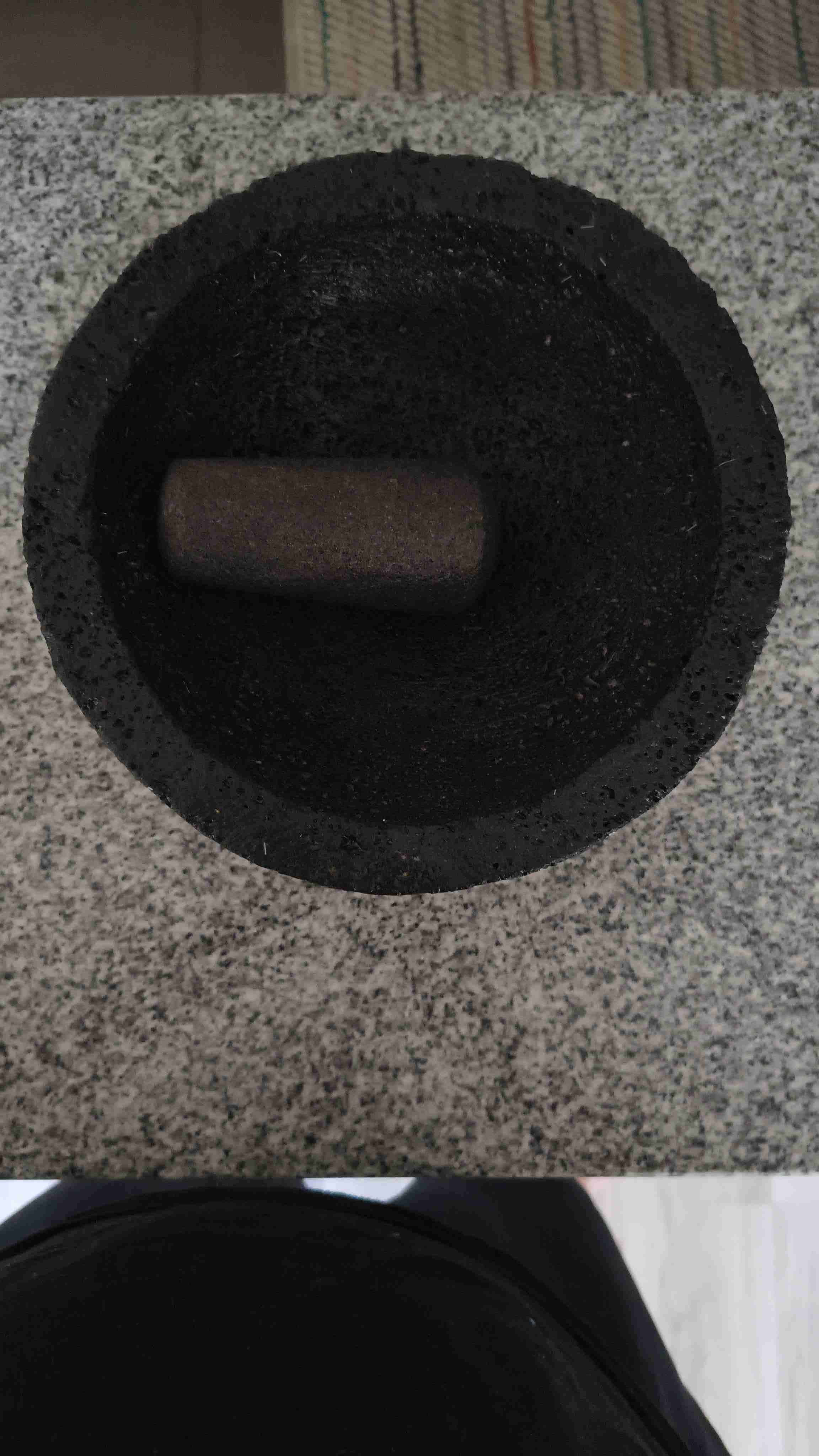 Molcajete de piedra volcánica - miniatura 2