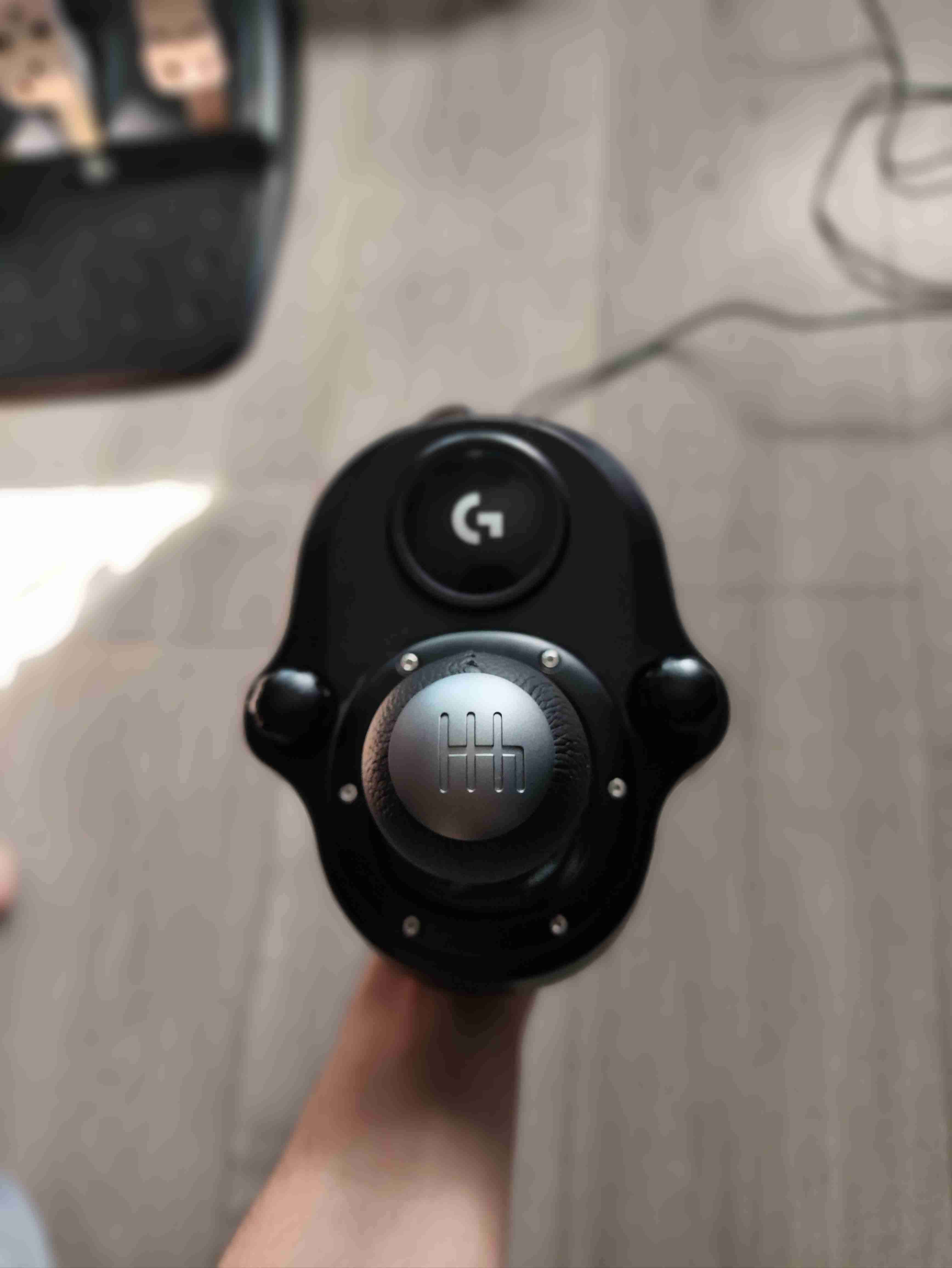 Volante Logitech G923 + Palanca de Cambios - miniatura 2