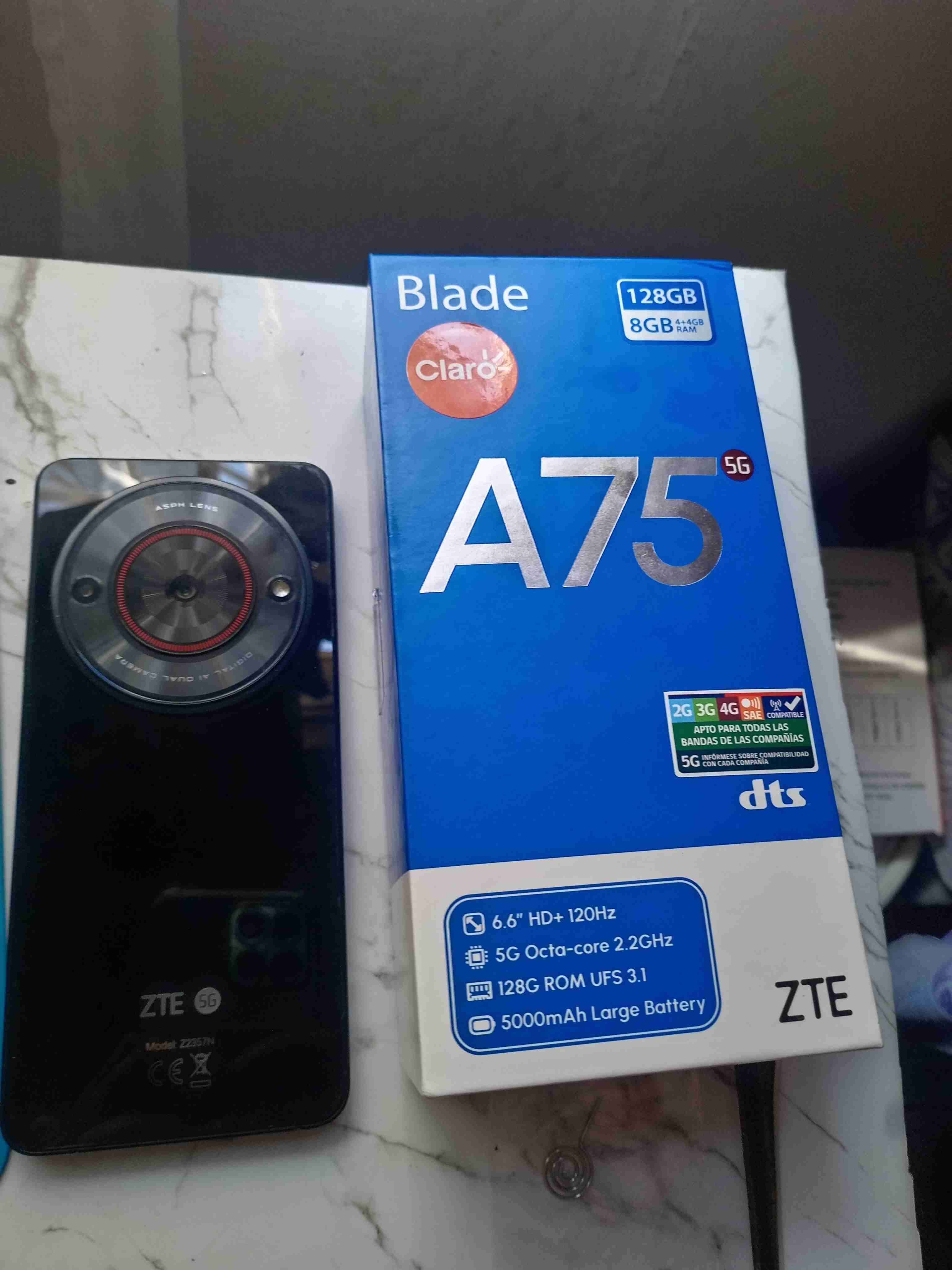 ZTE Blade A75 5G