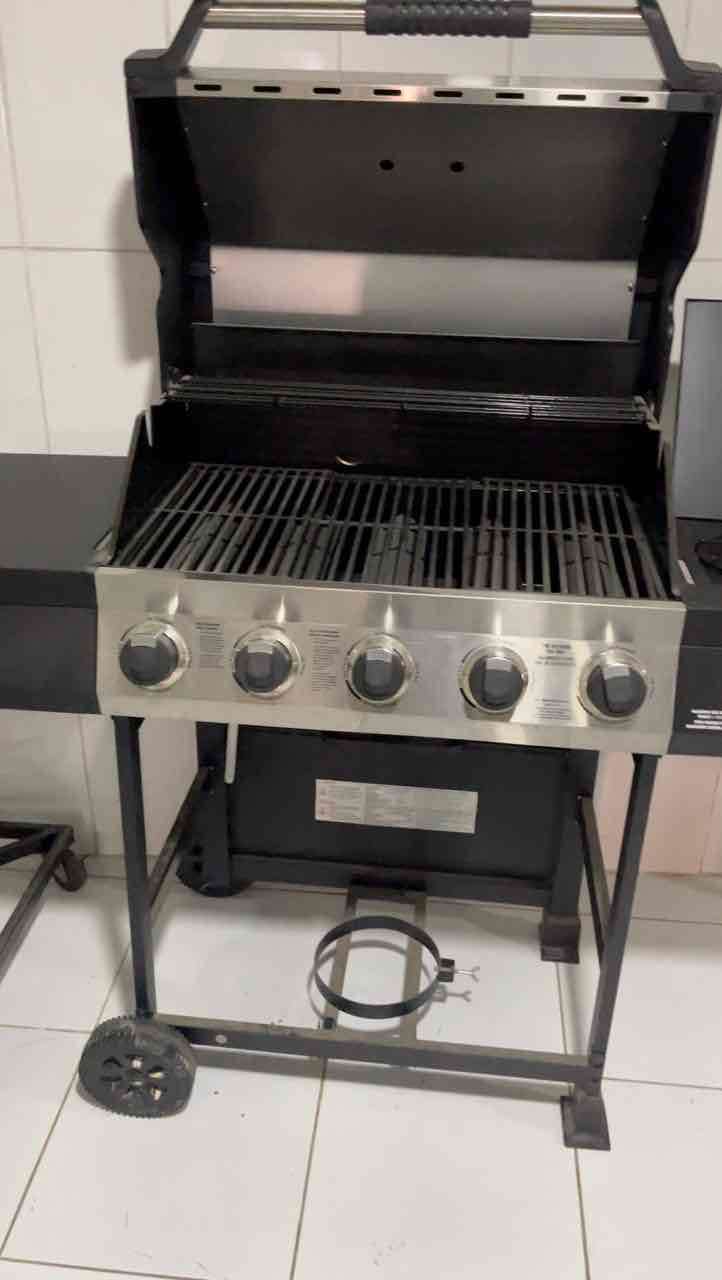 Parrilla a gas NUEVA seis quemadores - miniatura 4