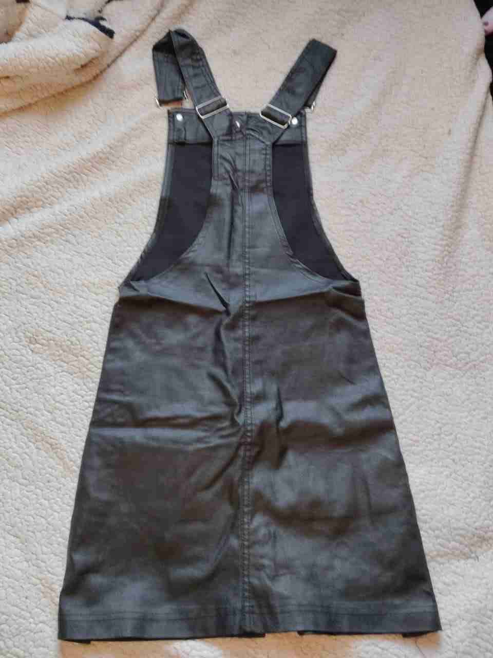 Vestido jardinero negro - miniatura 2