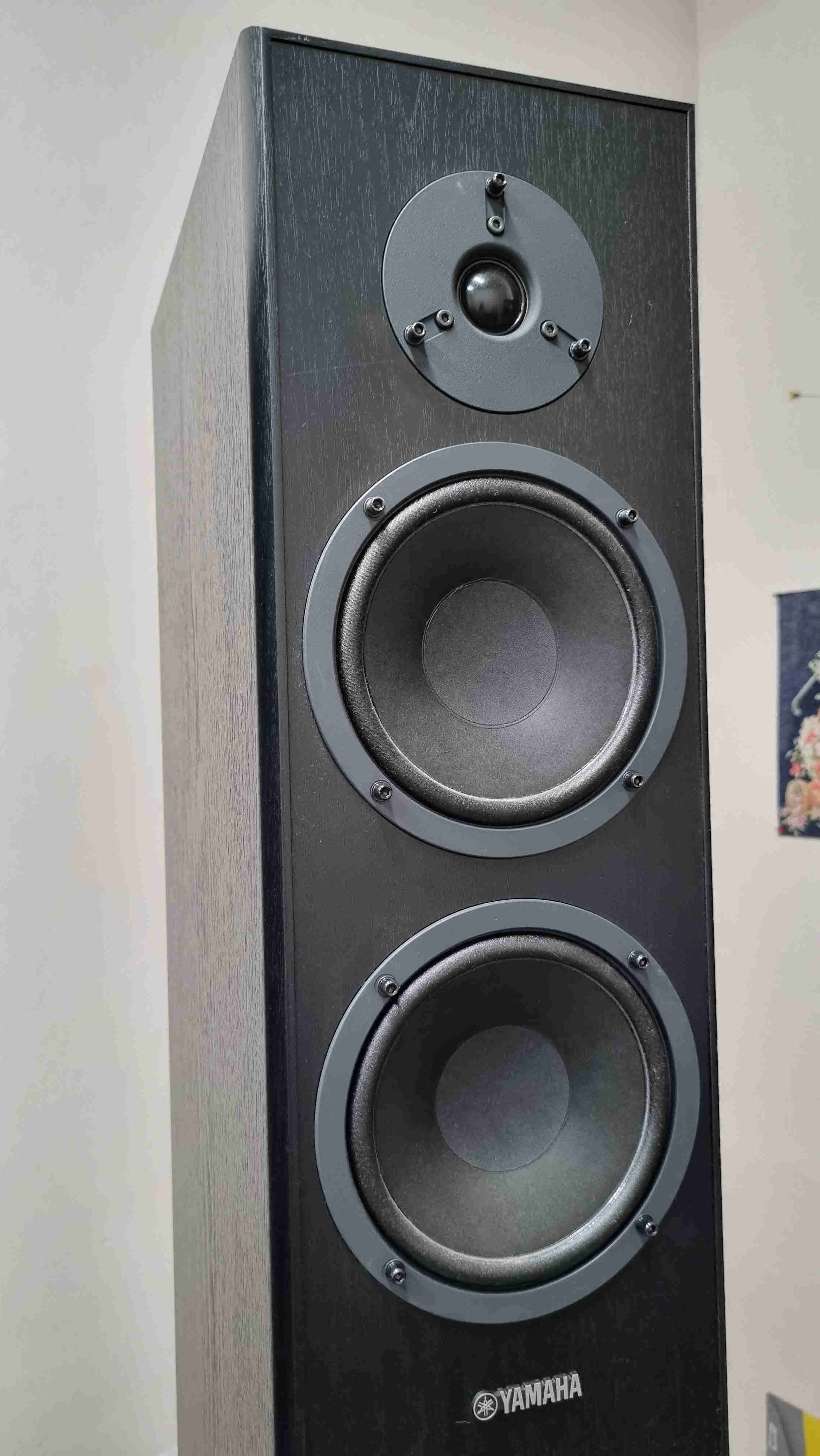 Parlantes Yamaha NSF150 HiFi y Cine HD - miniatura 3