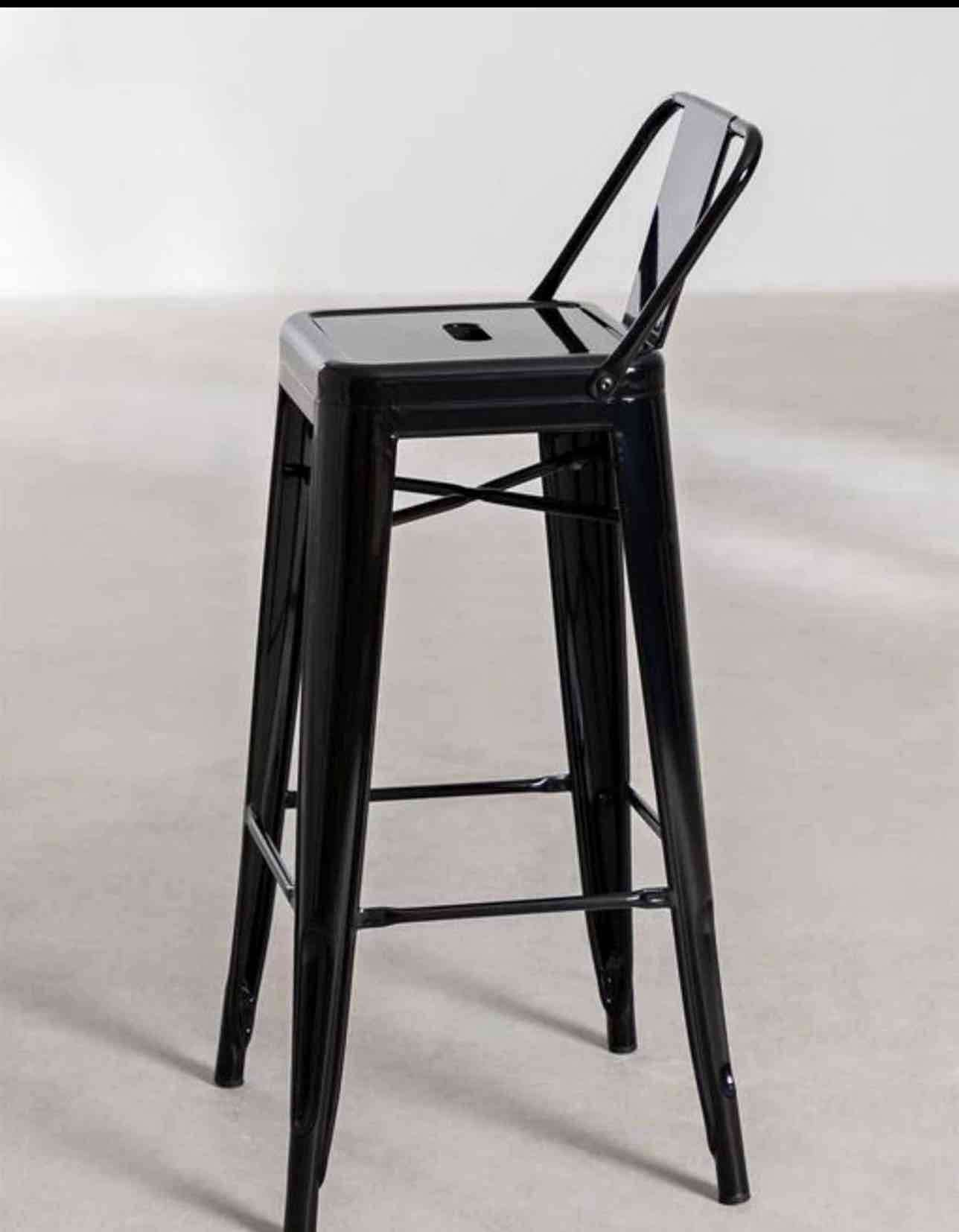 Set de 4 taburetes negros - miniatura 2