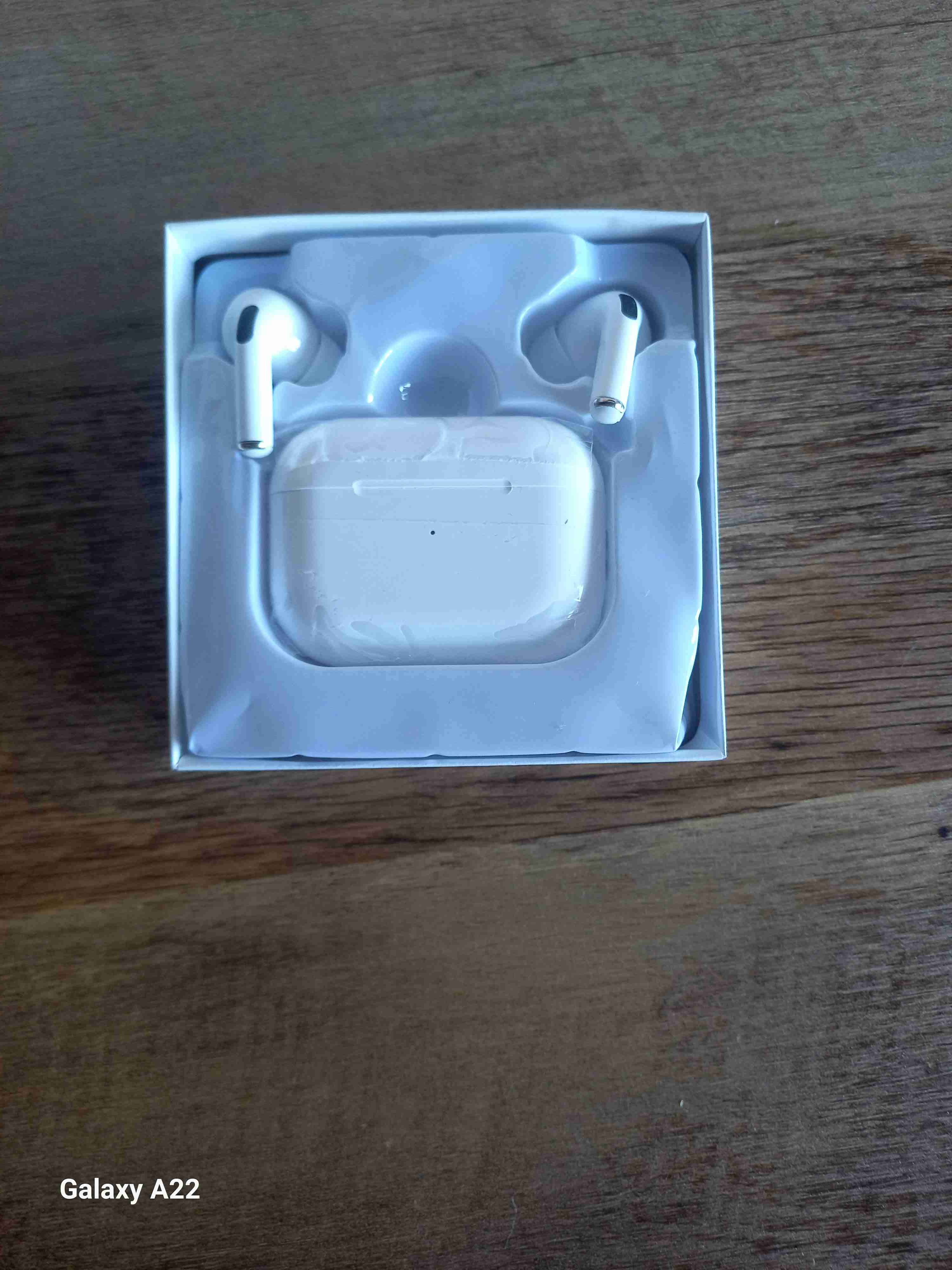 Audífonos inalámbricos blancos - miniatura 4