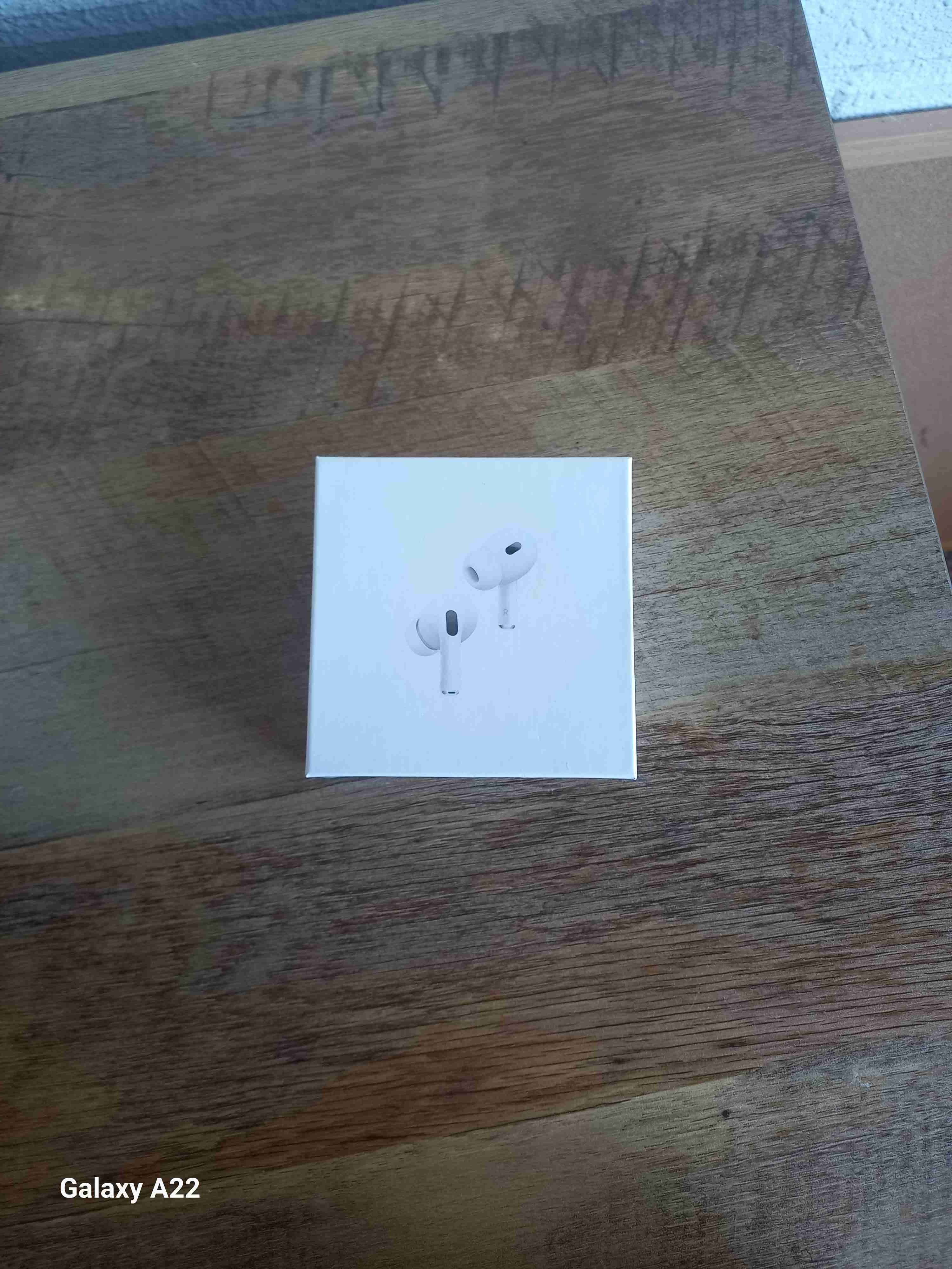 Audífonos inalámbricos blancos - miniatura 5