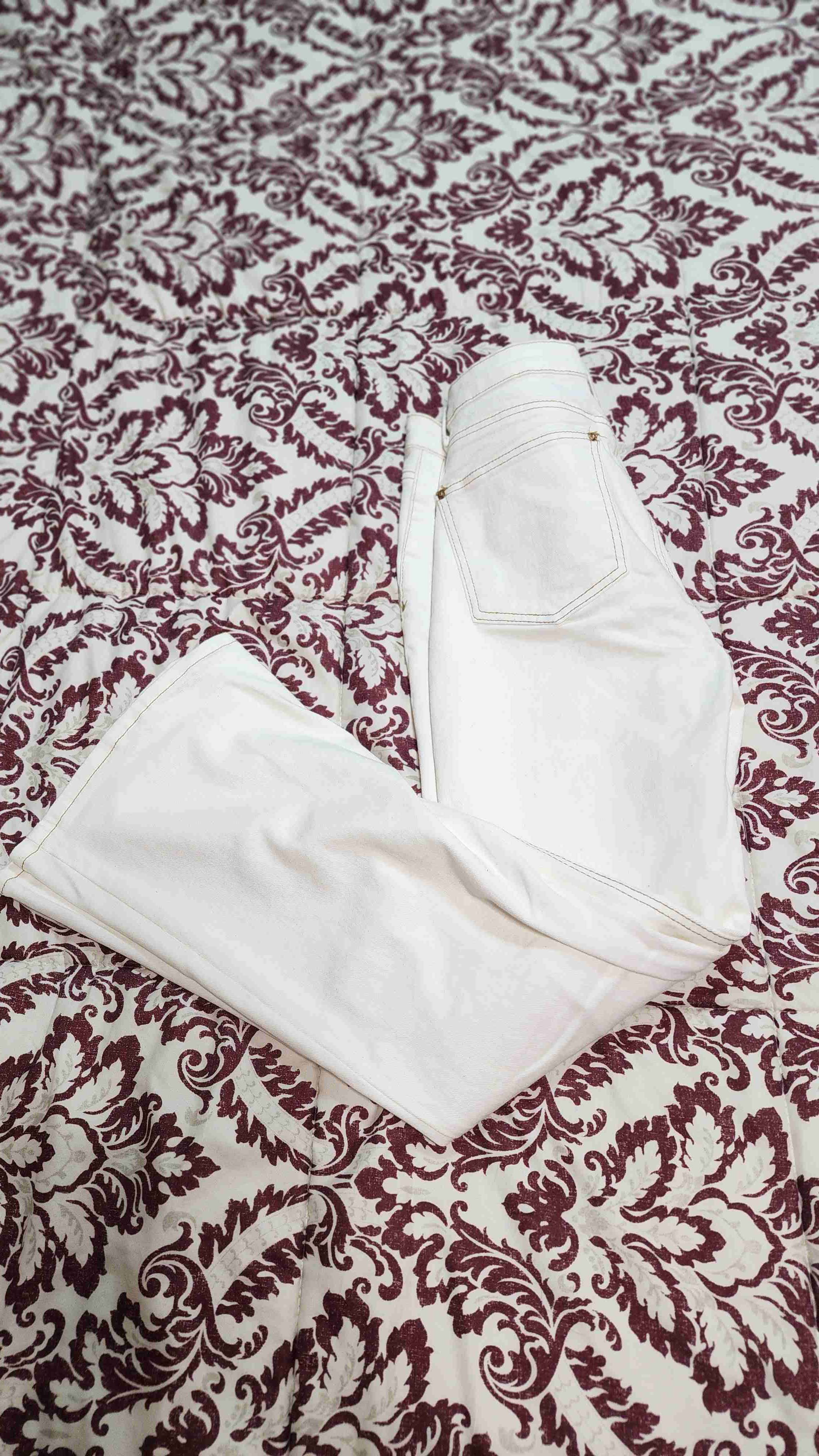 Jeans blancos acampanados - miniatura 2