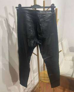 Pantalón mujer tipo cuero Esprit - miniatura 2