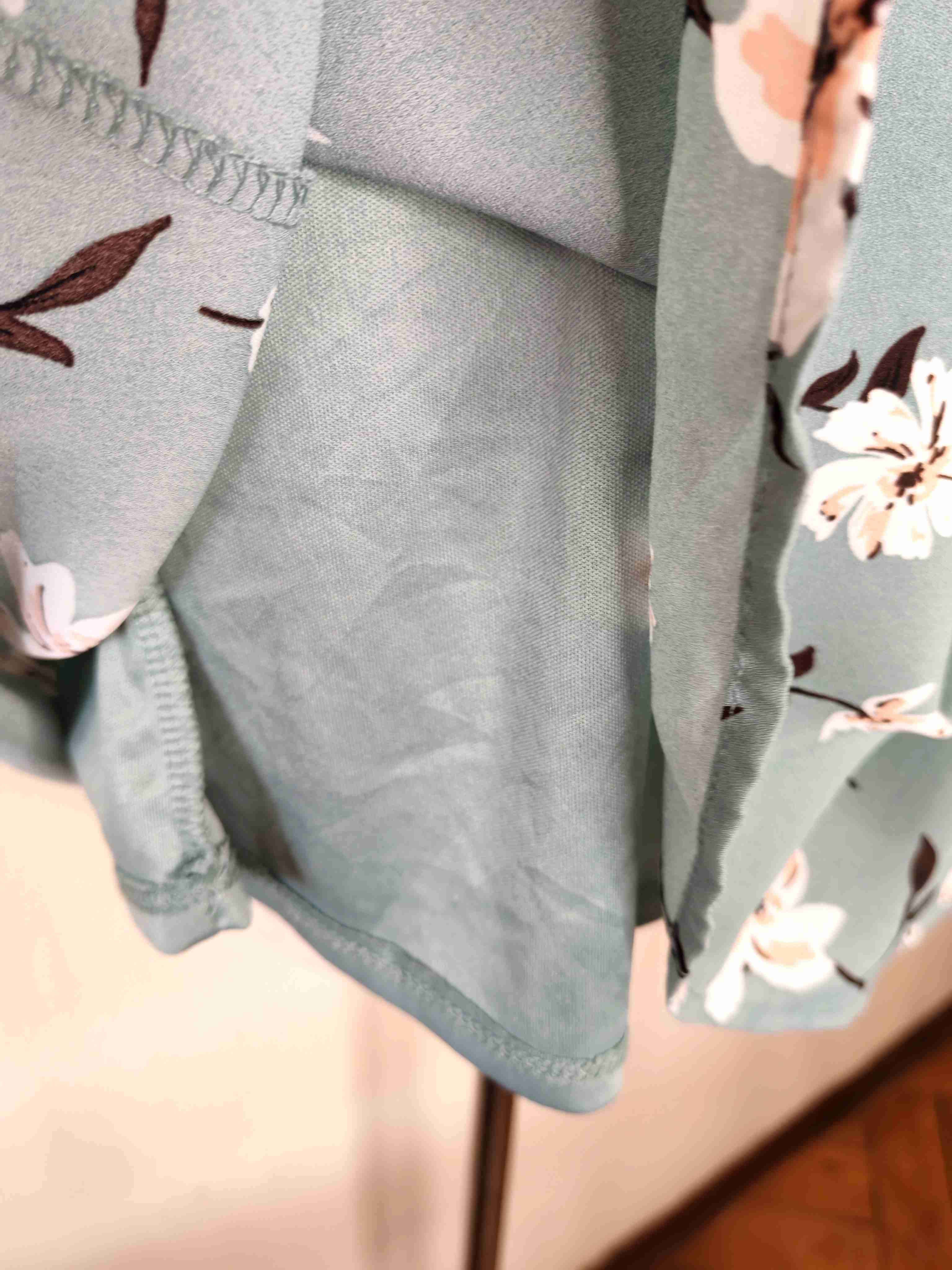 Vestido floral verde claro - miniatura 4