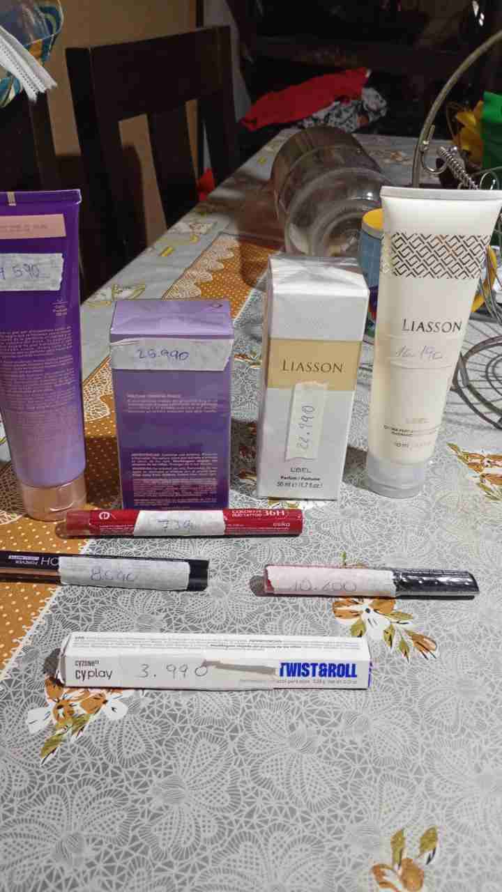 Set de productos de belleza Liasson - miniatura 1
