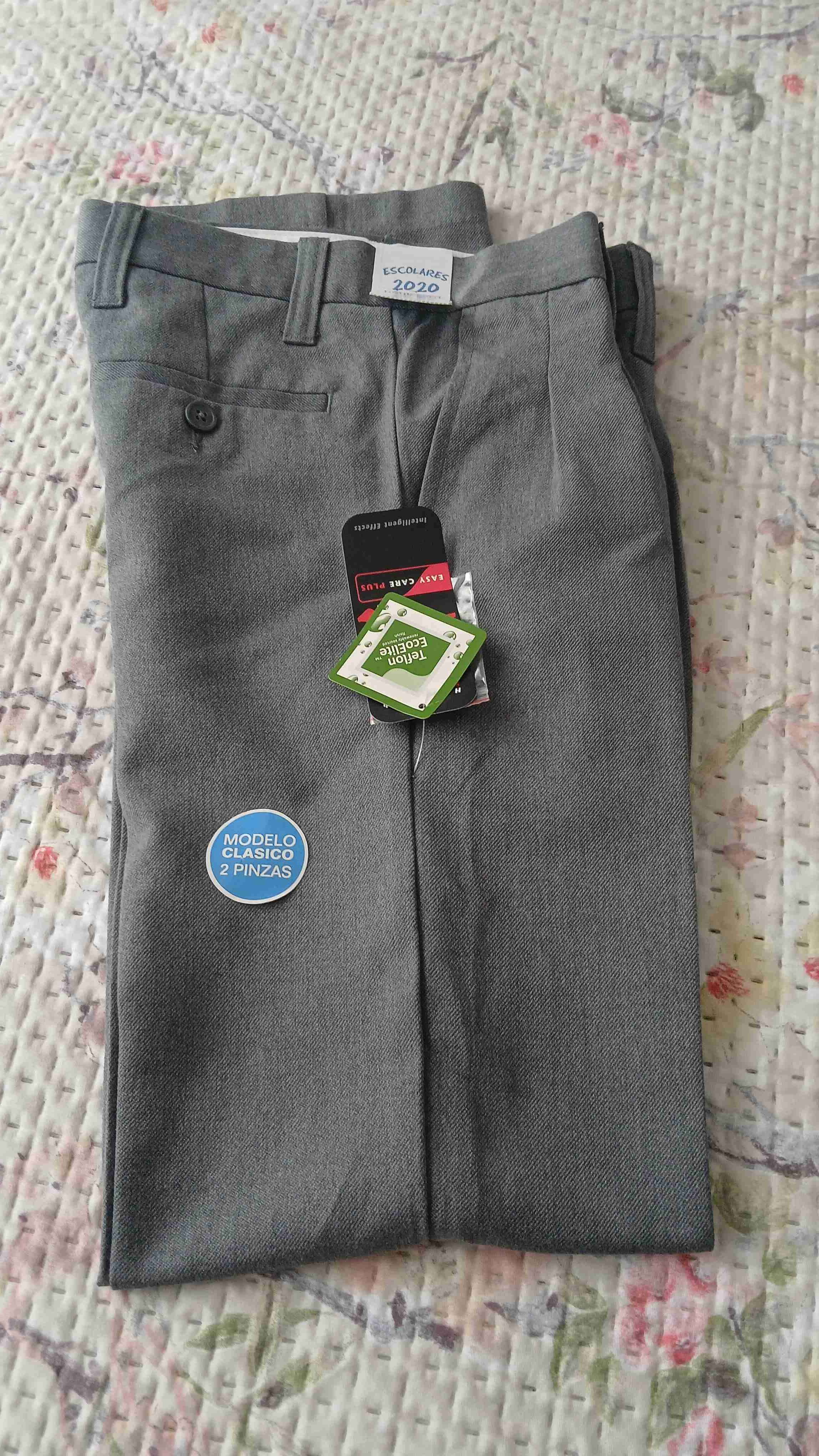 Pantalón gris escolar nuevo - miniatura 1