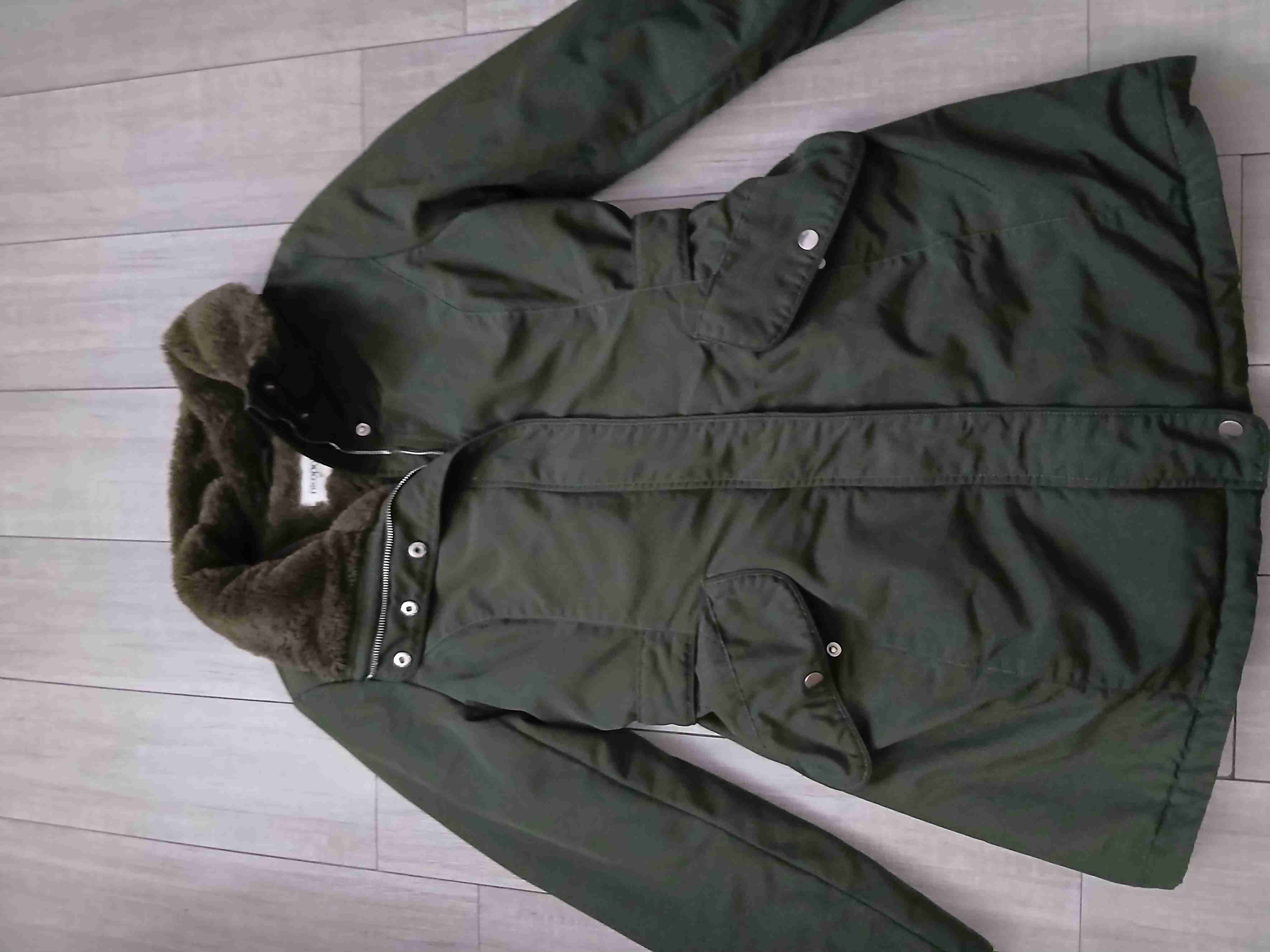 Abrigo verde con interior de piel - miniatura 2