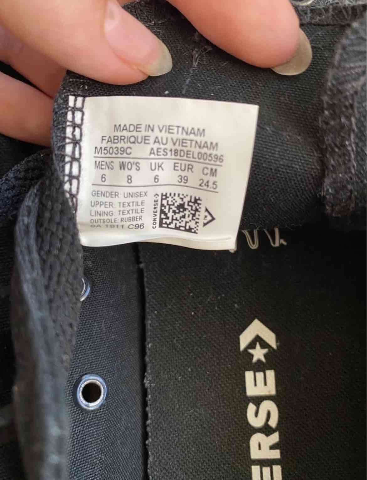 Zapatillas negras Converse - miniatura 2