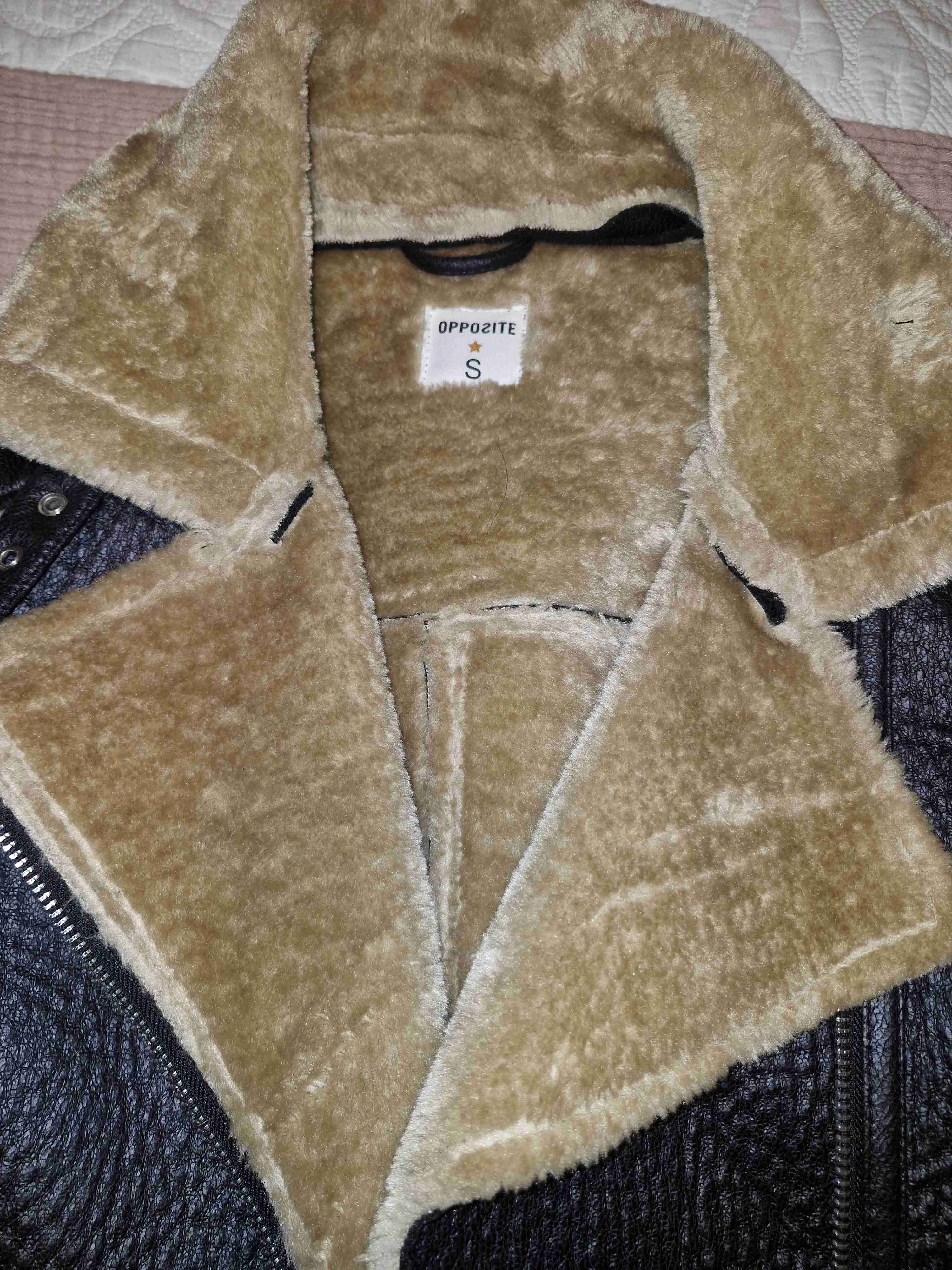 Chaqueta negra forrada de lana - miniatura 2