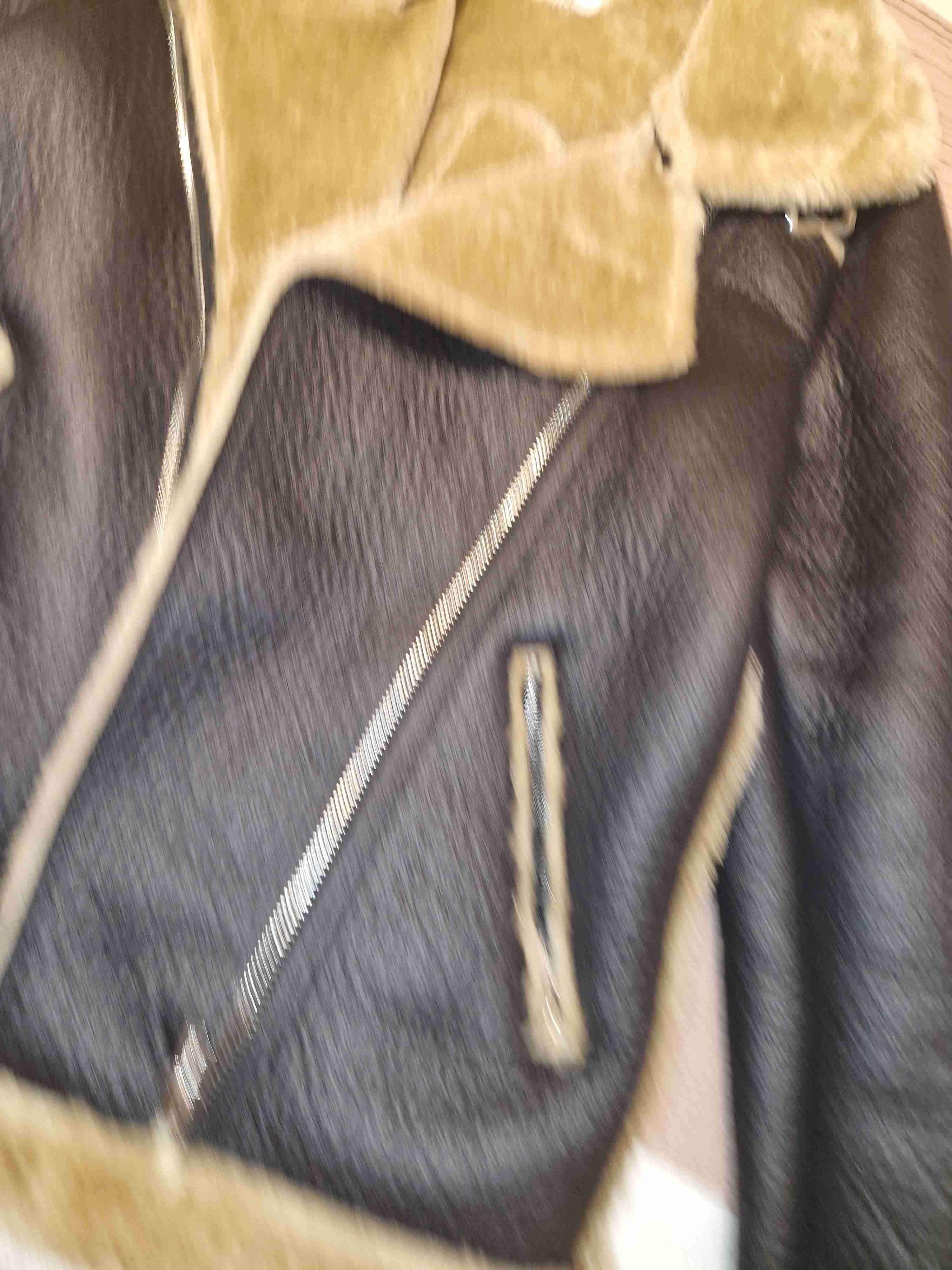 Chaqueta negra forrada de lana - miniatura 3