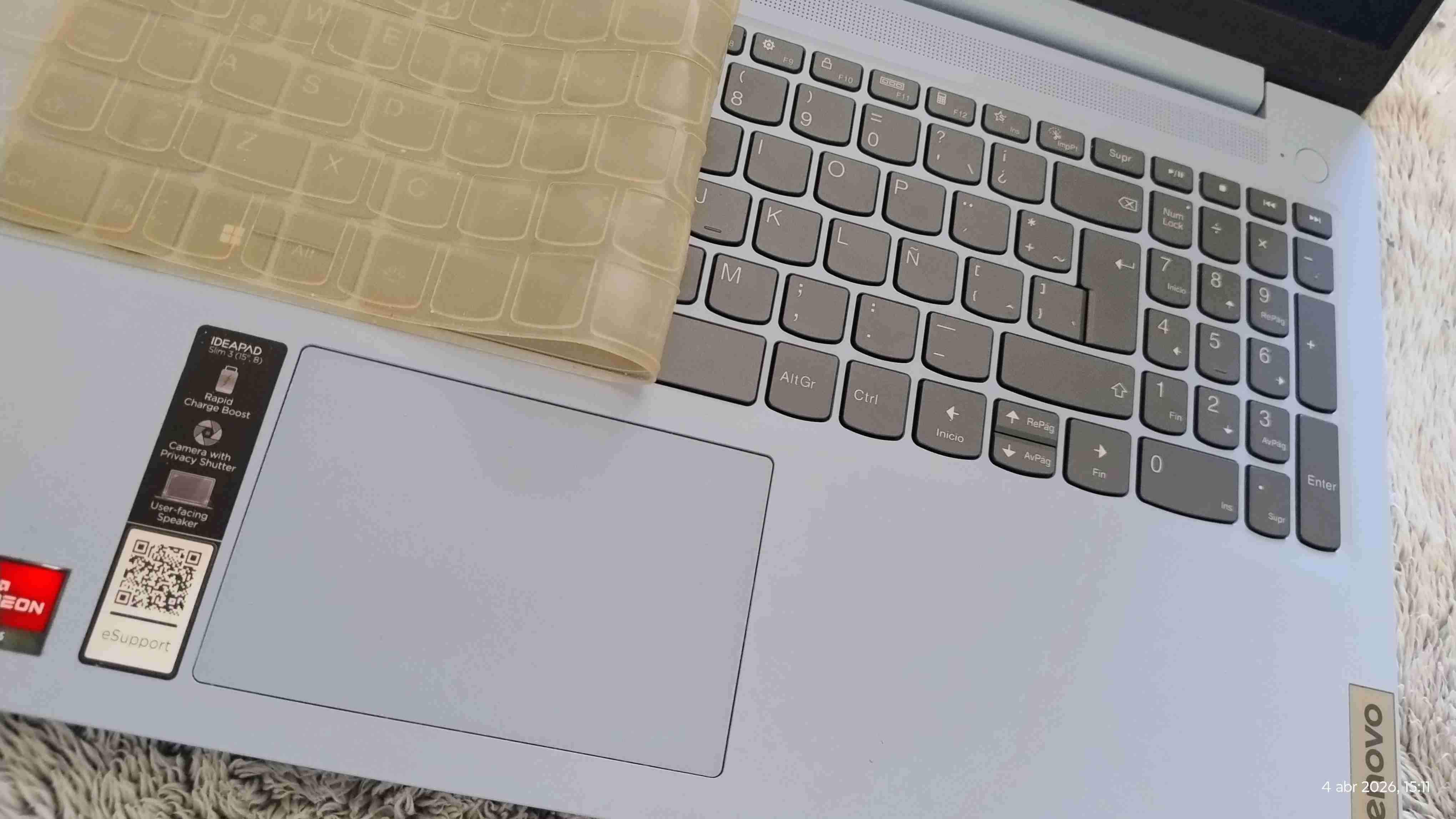 Notebook Lenovo Ryzen 5 - miniatura 4