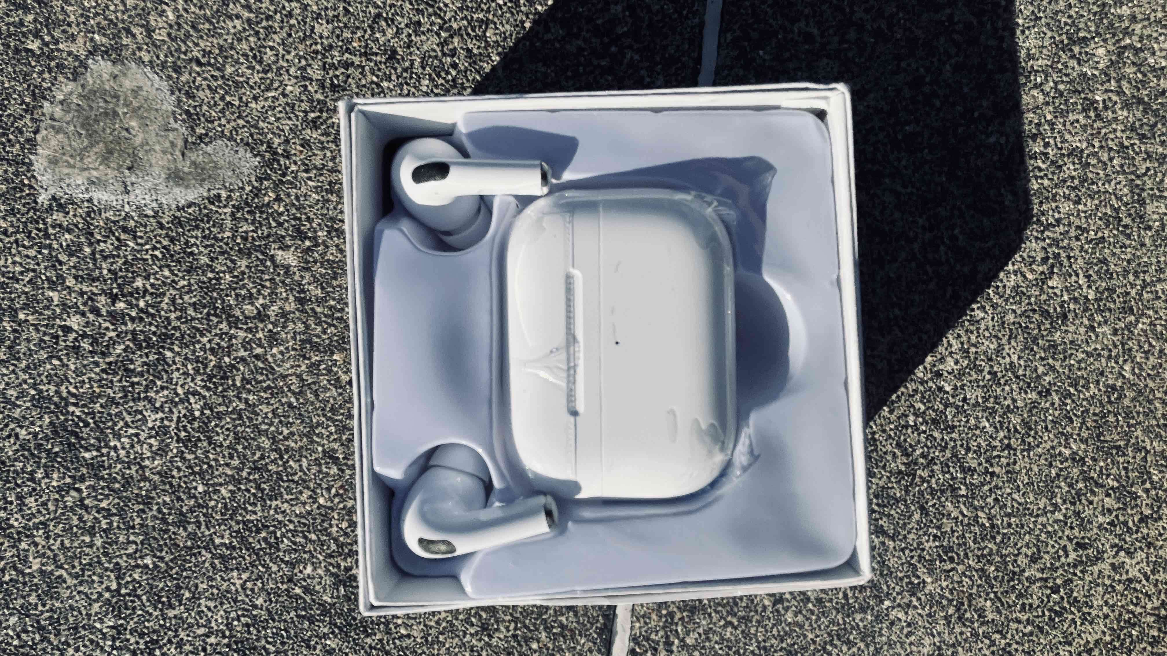 Estuche para audífonos blanco - miniatura 3