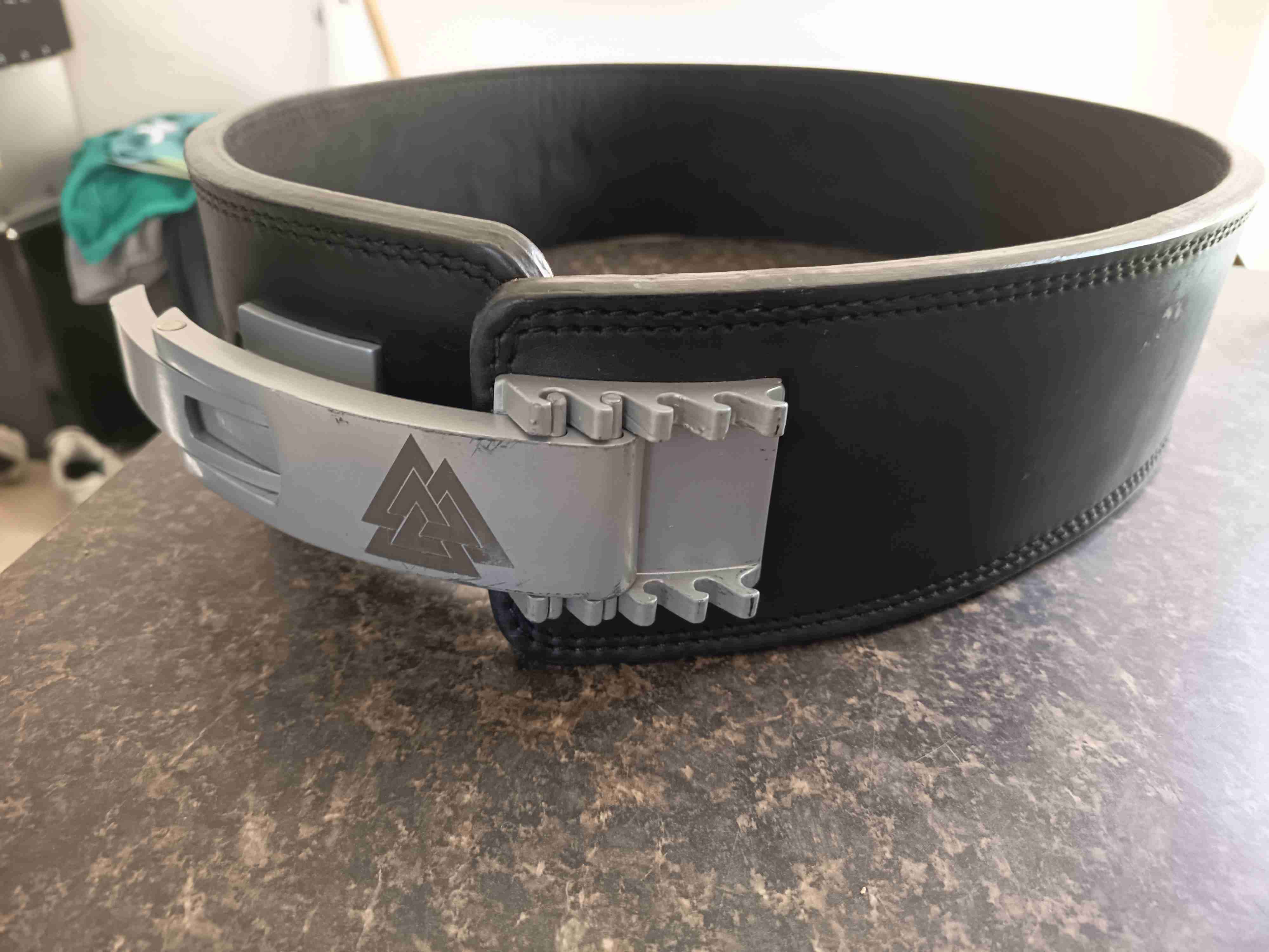 Cinturón de powerlifting negro Berserker - miniatura 2