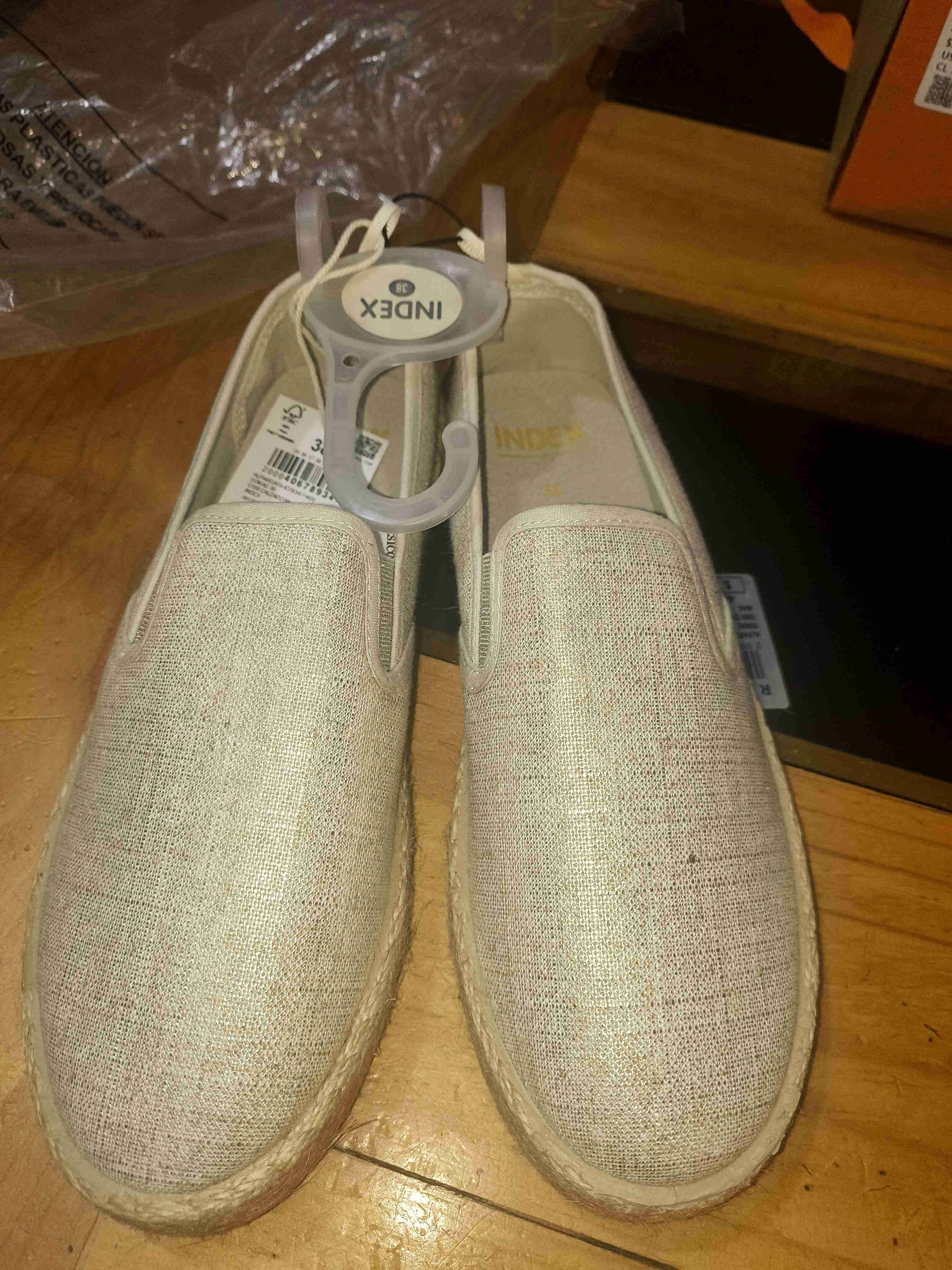 Alpargatas doradas mujer talla 38 - miniatura 3