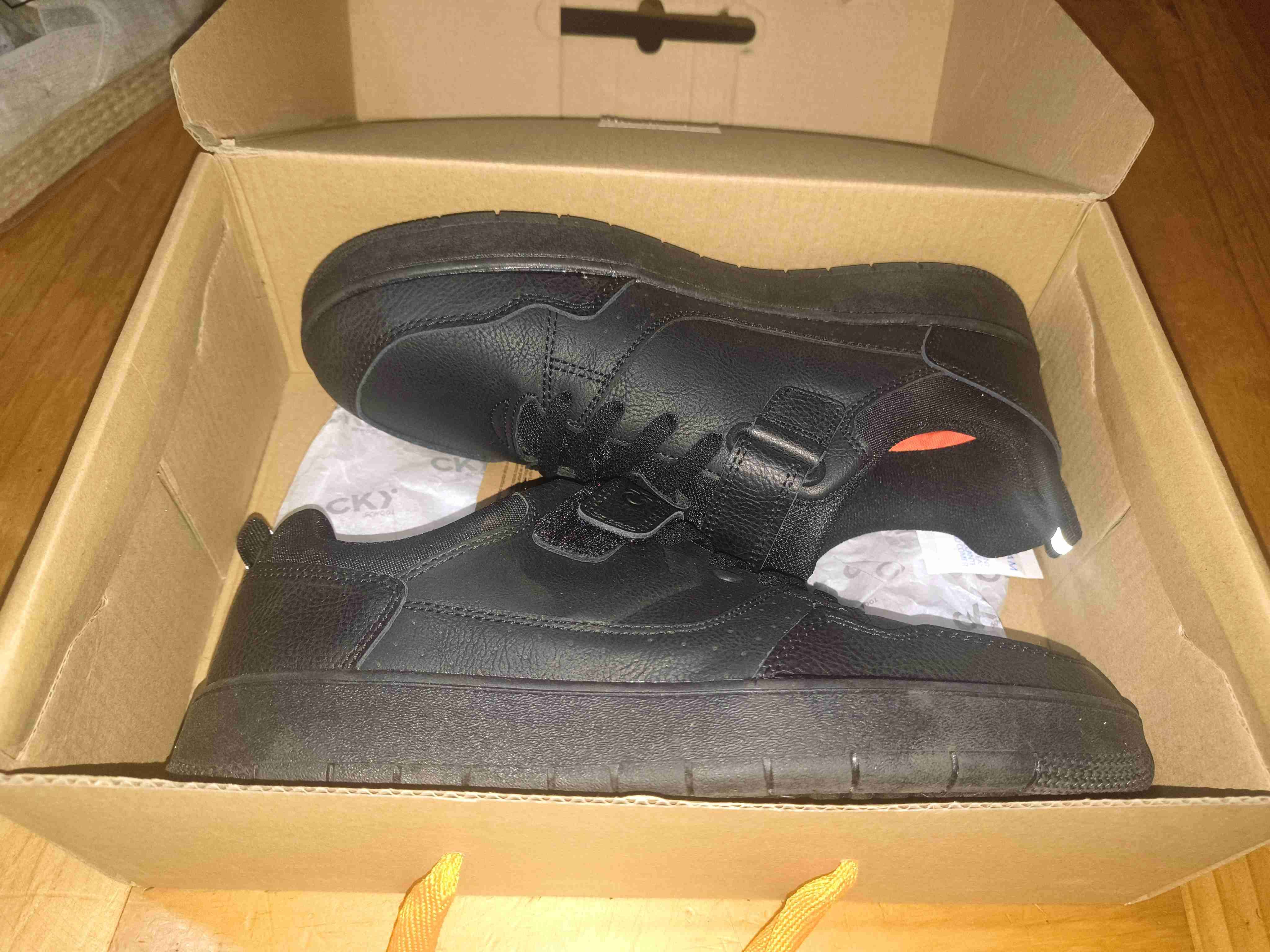 Zapatillas negras CKY - miniatura 3