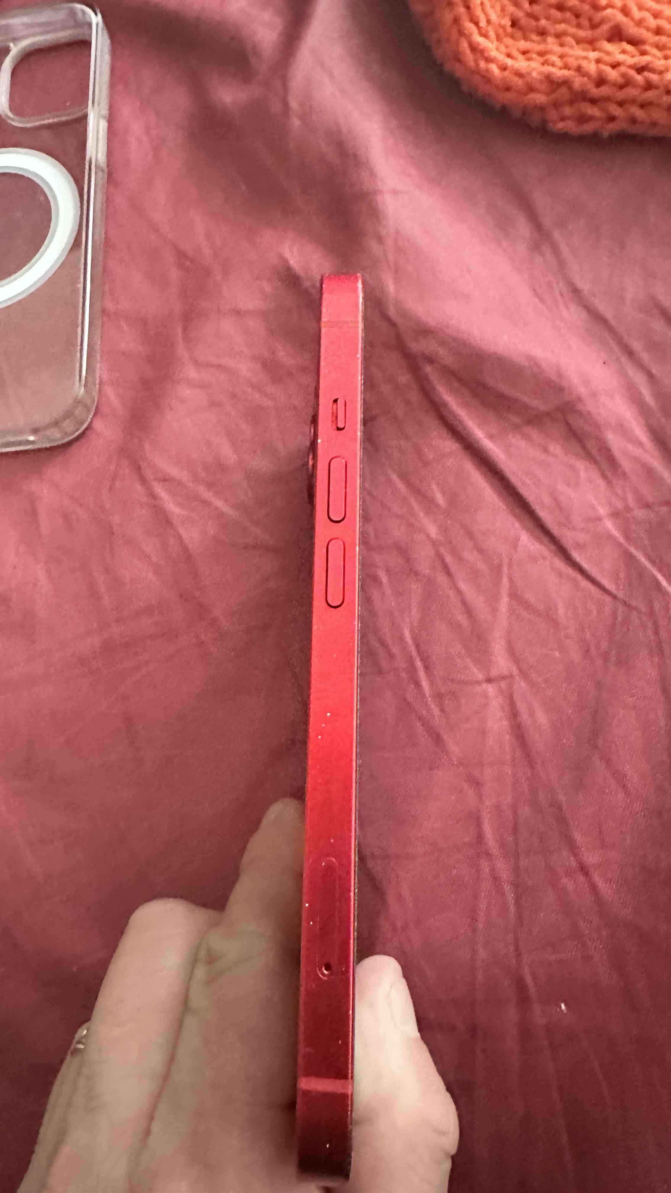 Iphone 13 con cargador y accesorios - miniatura 5