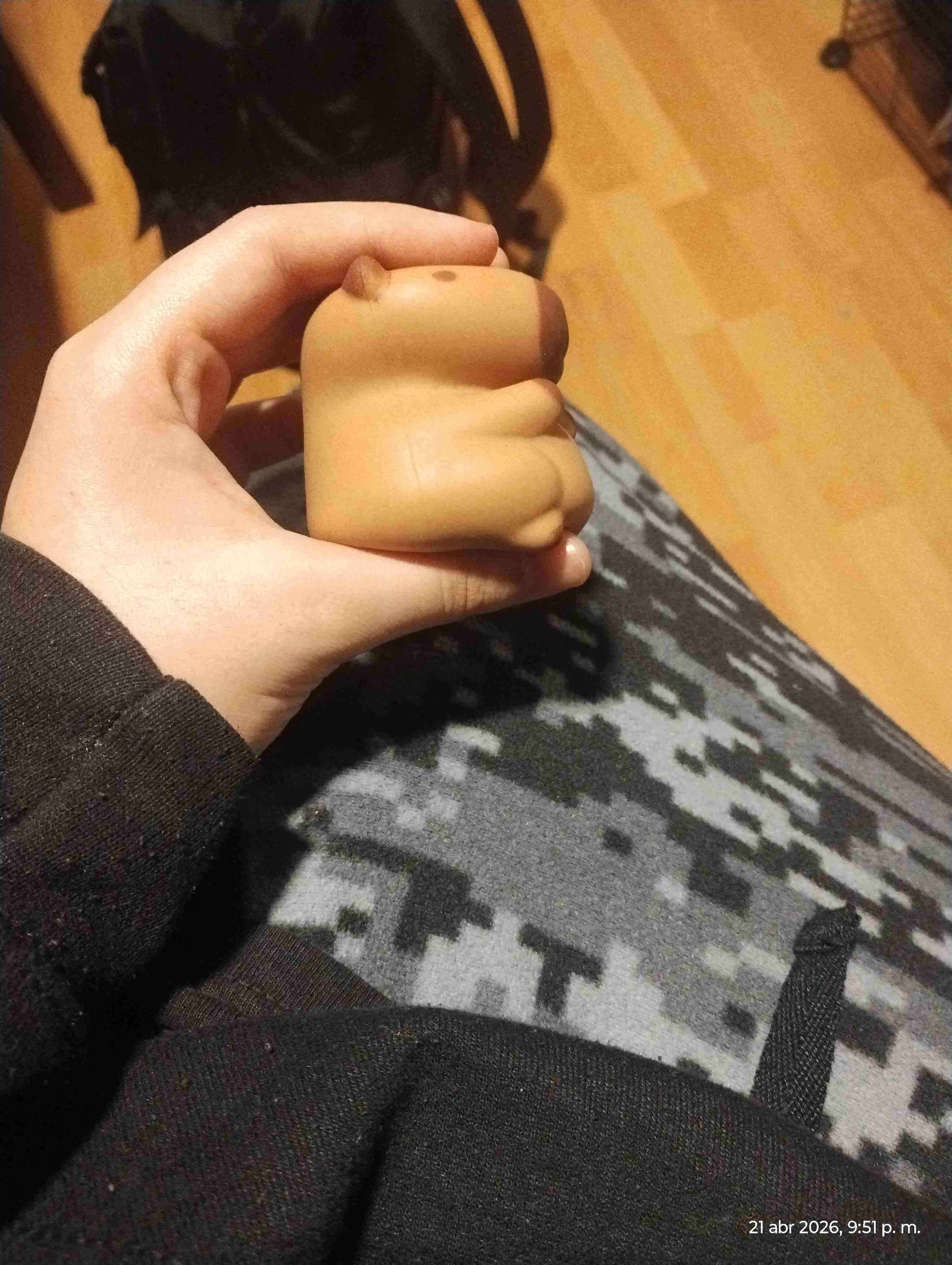 Figura anti-estrés capibara - miniatura 6