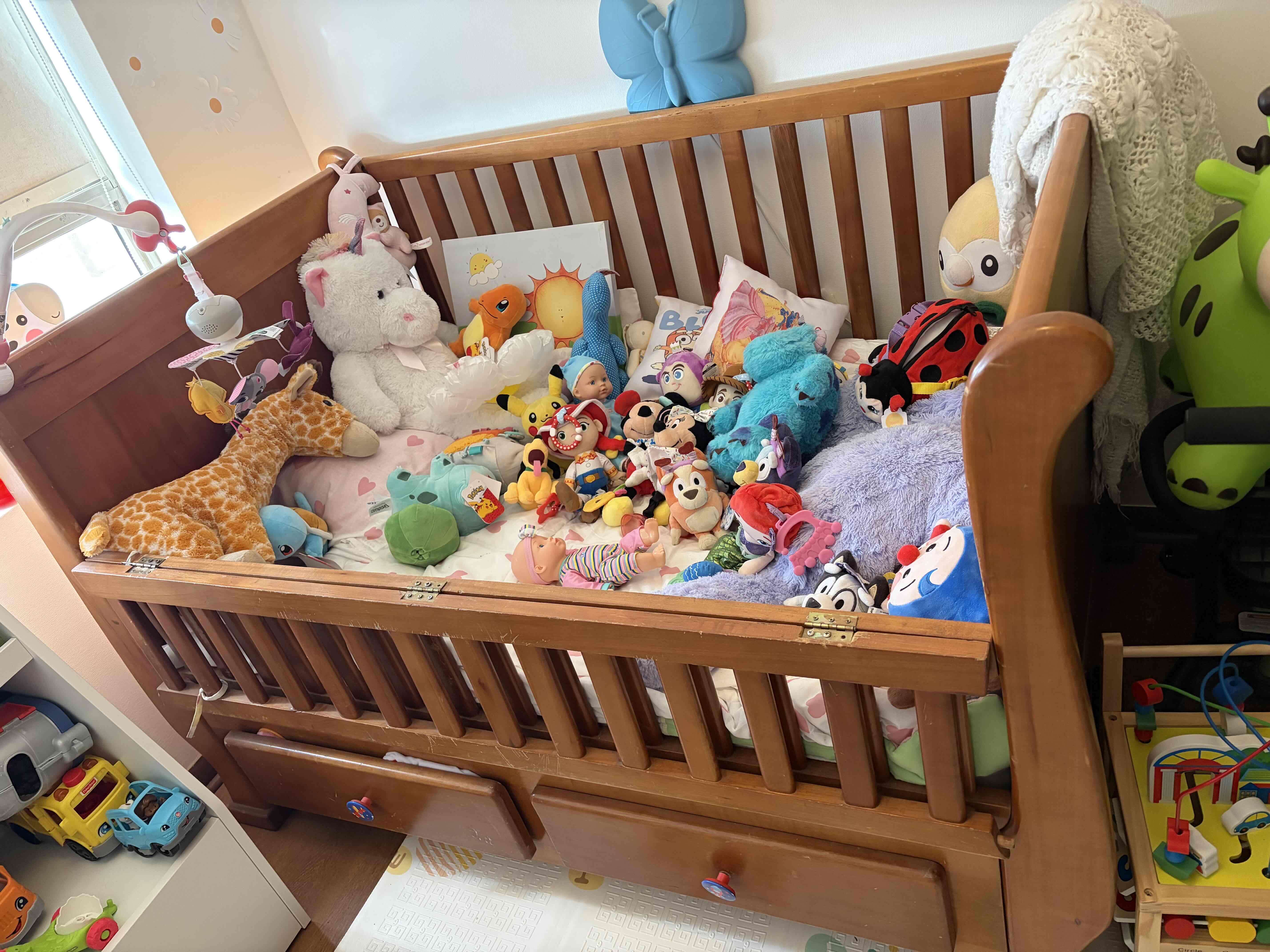 Cuna de madera para bebé - miniatura 2