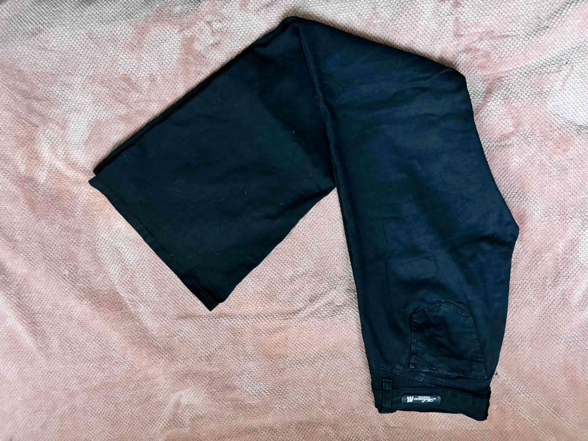 Jeans flare negro - miniatura 1