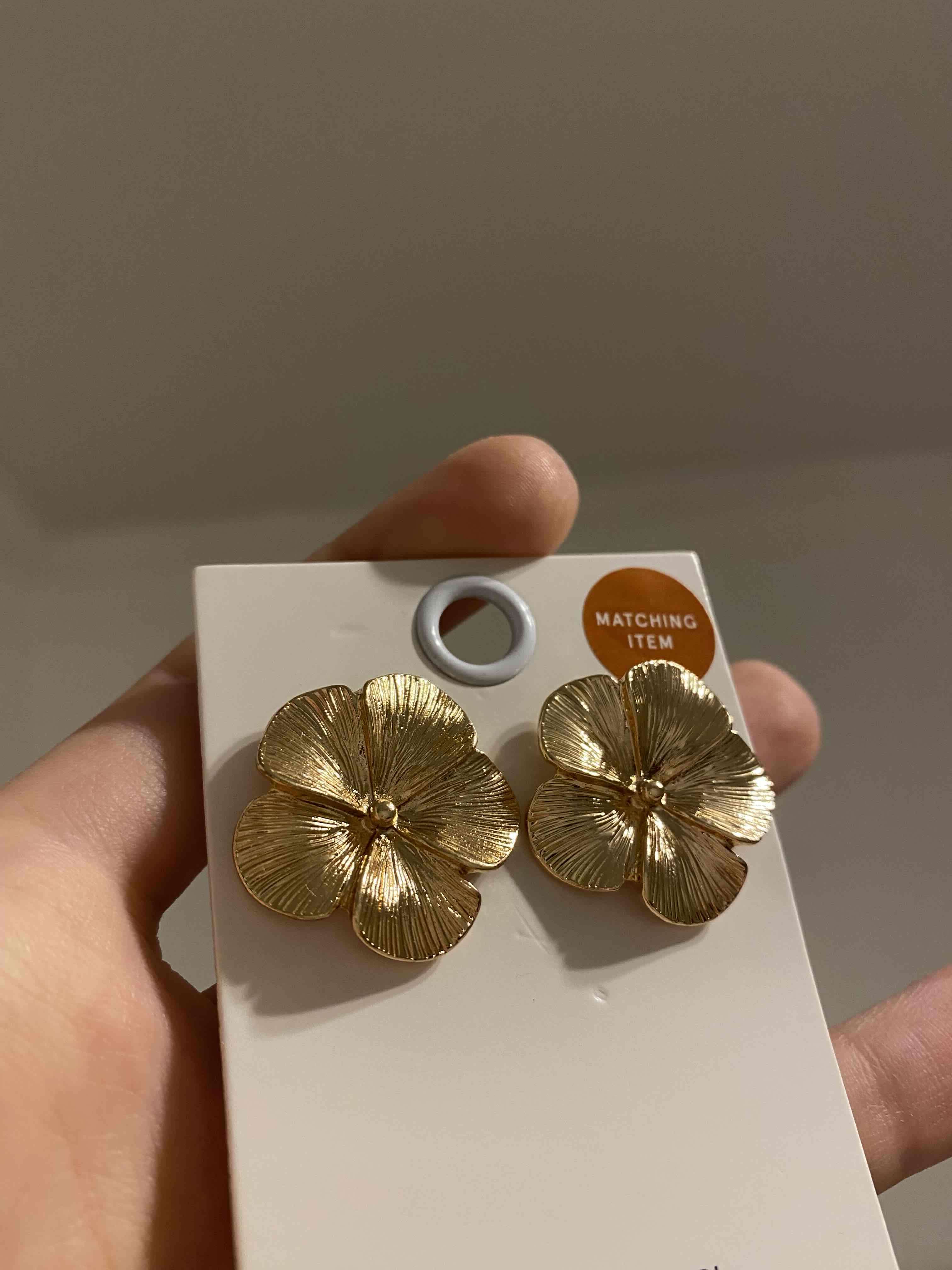 Aros Flor dorados - miniatura 4