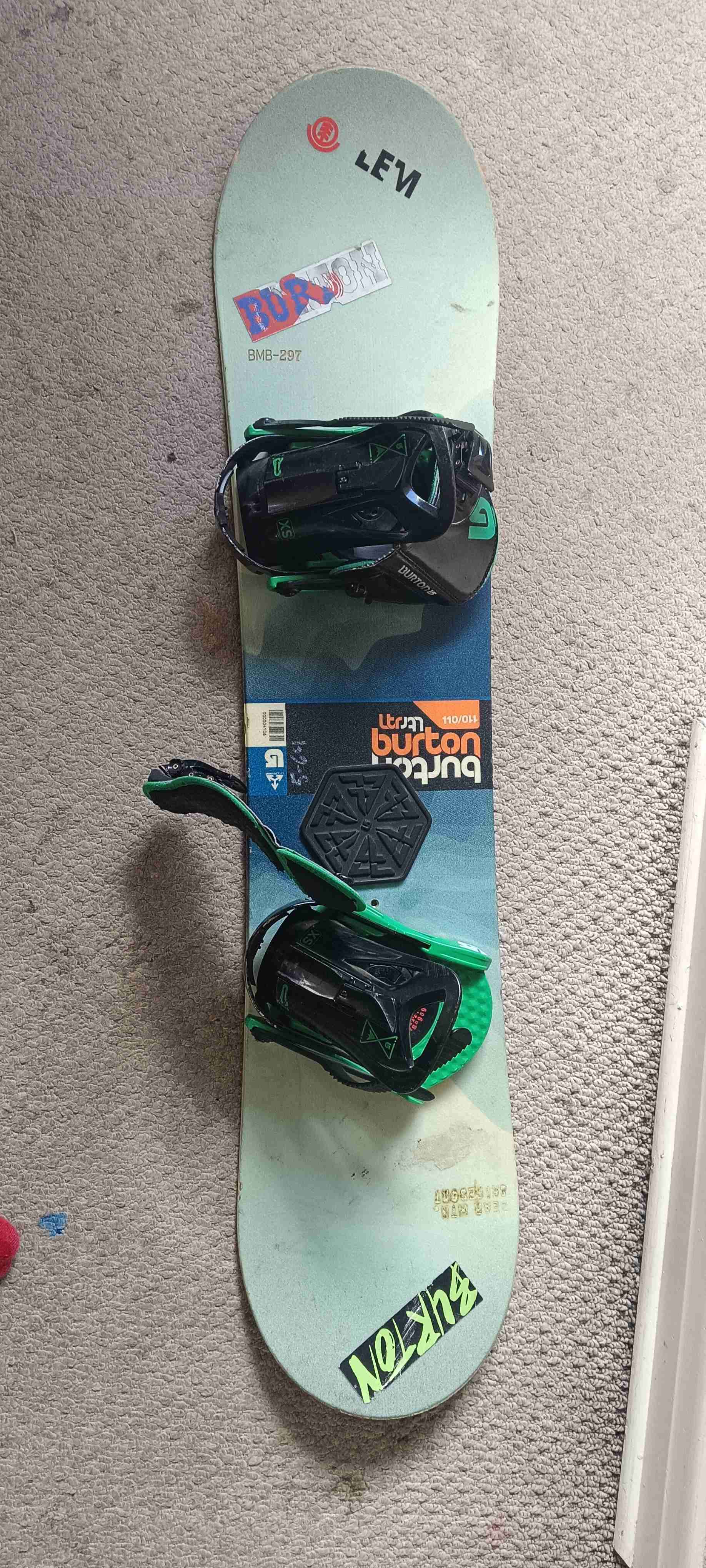 Tabla de snowboard Burton negra - miniatura 2