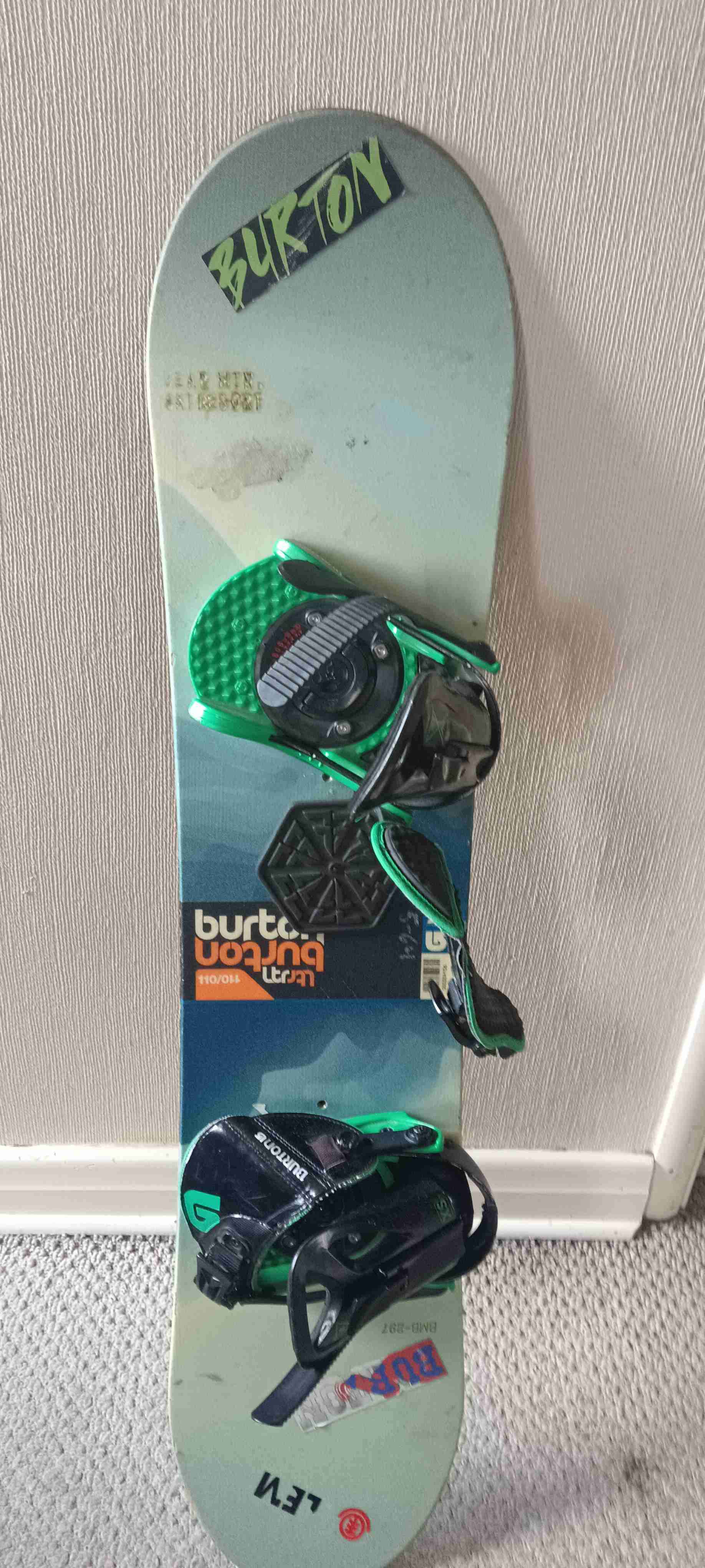 Tabla de snowboard Burton negra - miniatura 5