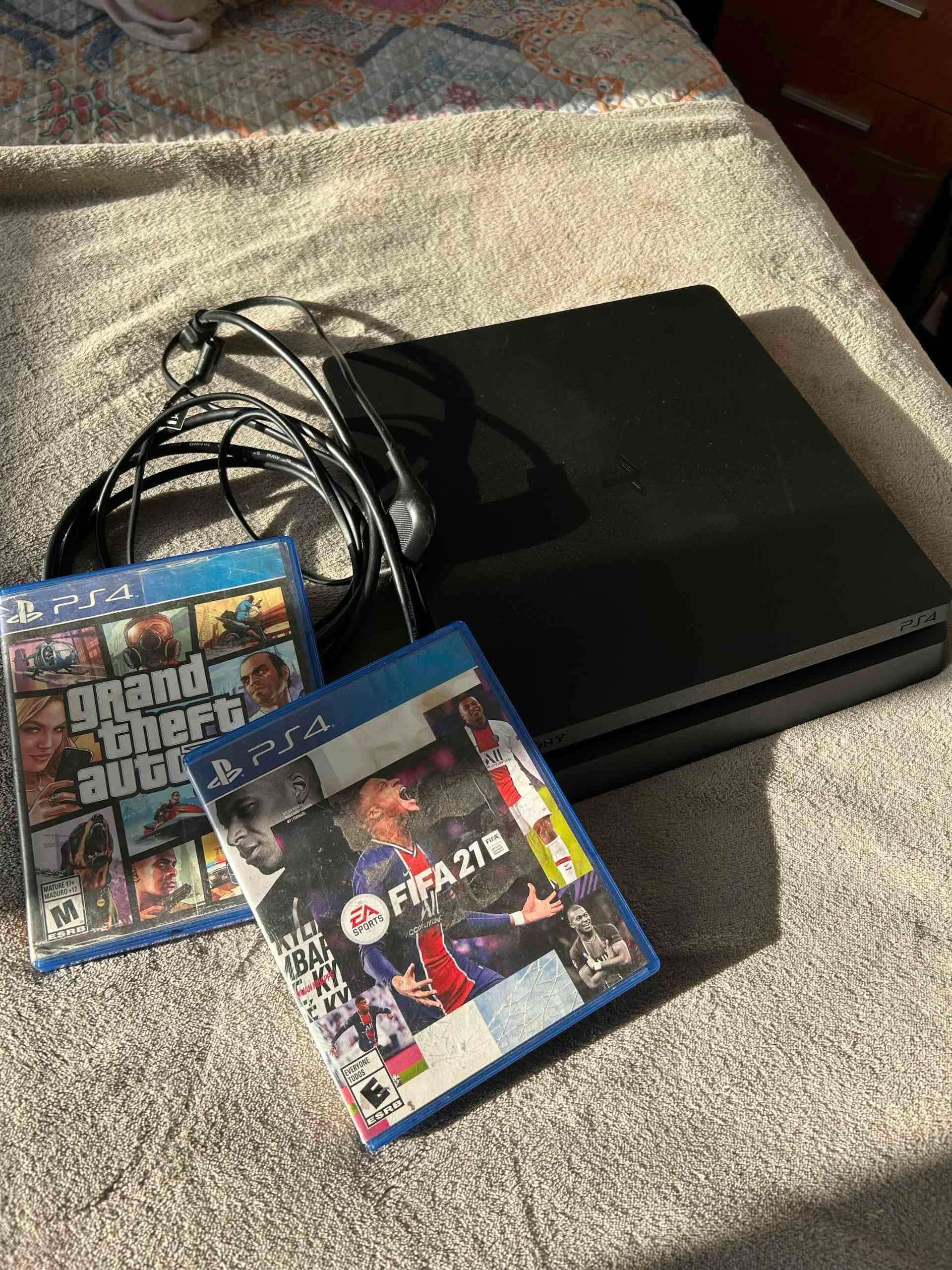 Consola PS4 con juegos - miniatura 1