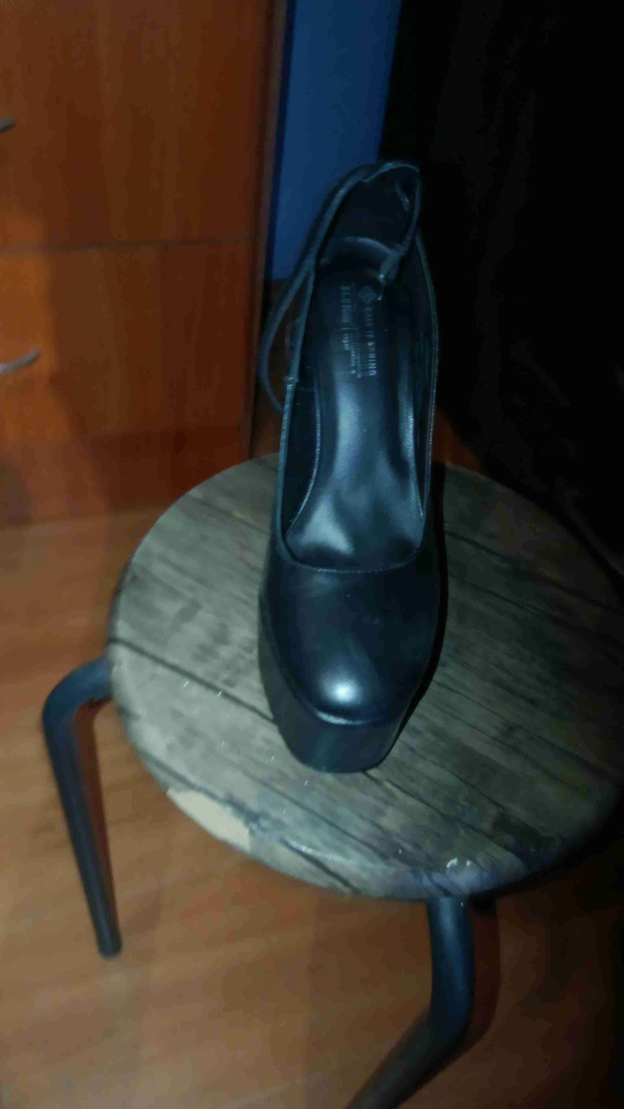 Zapatos de tacón negros - miniatura 2