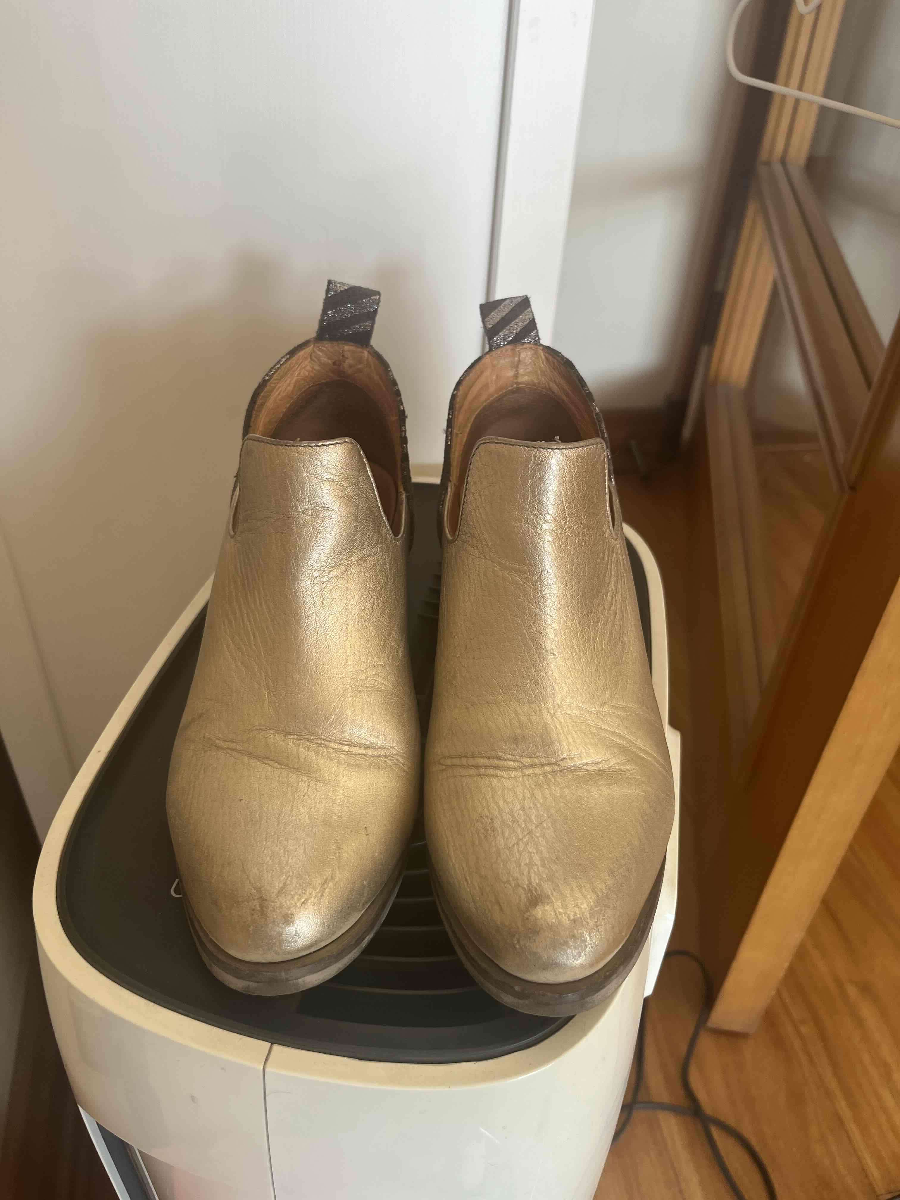 Botines dorados de cuero talla 35 - miniatura 4