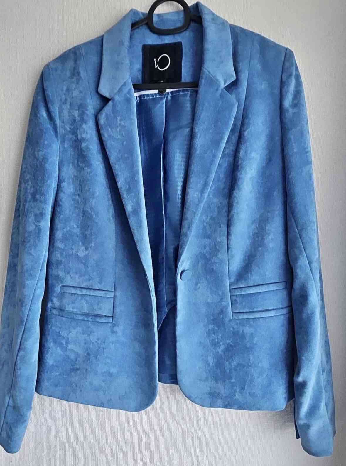 Blazer azul de terciopelo