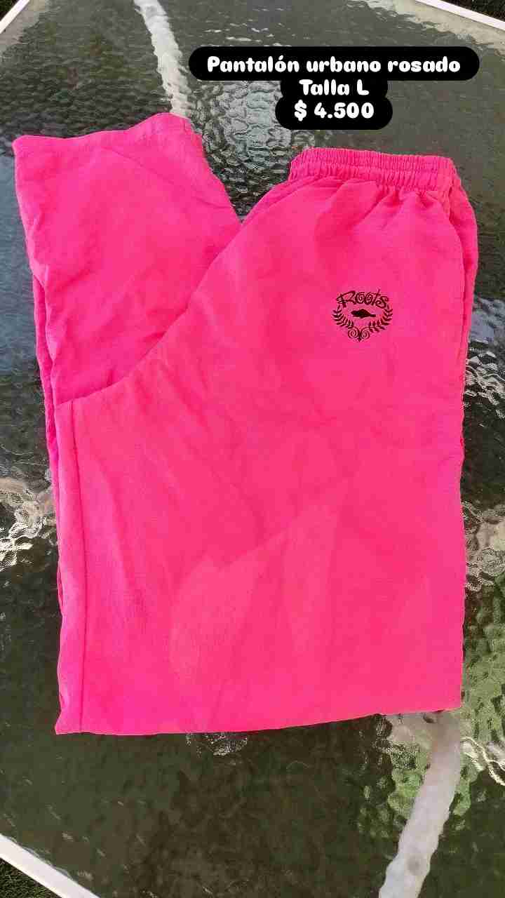 Pantalón urbano rosado