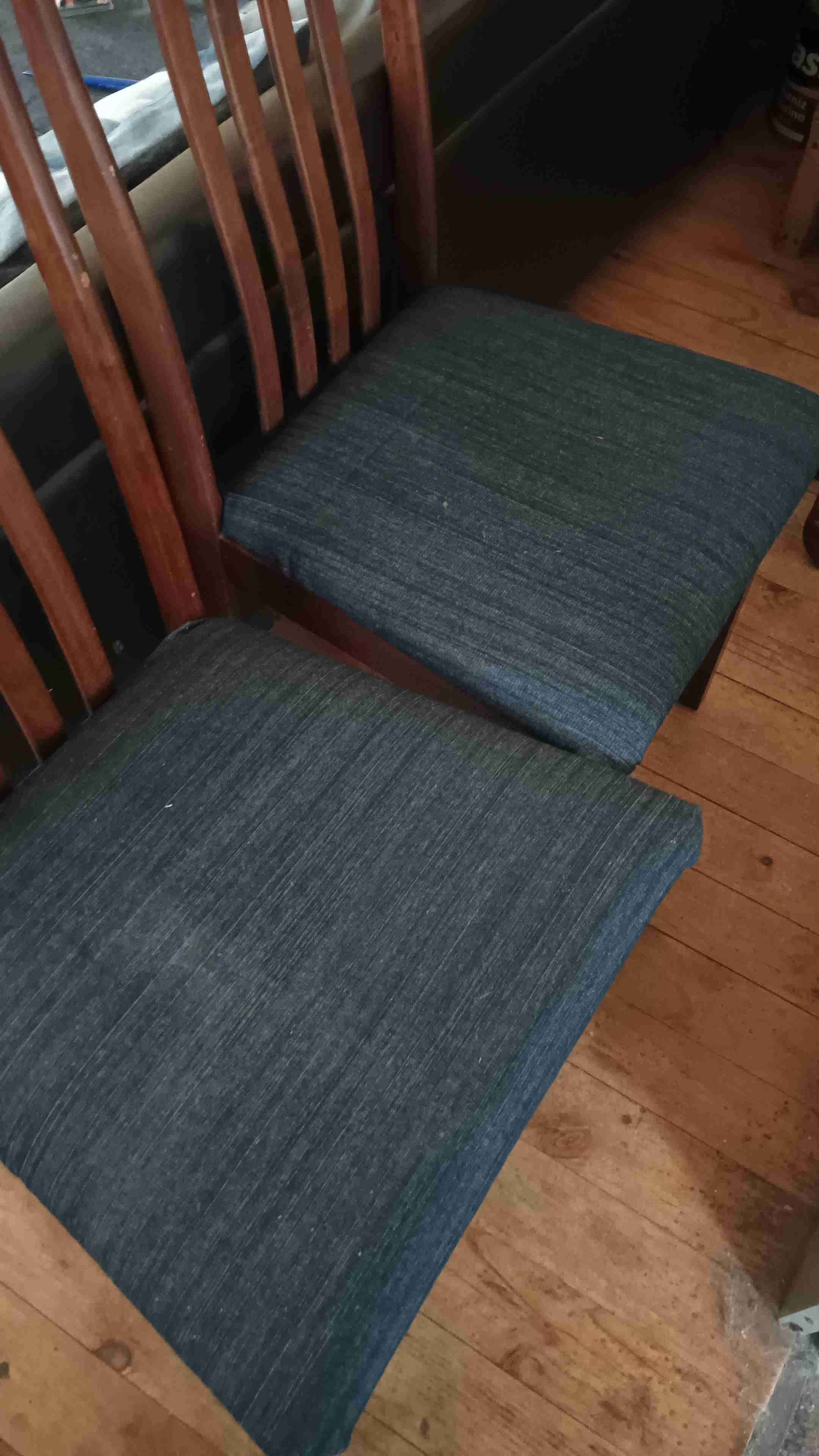 Mesa de comedor de madera - miniatura 2