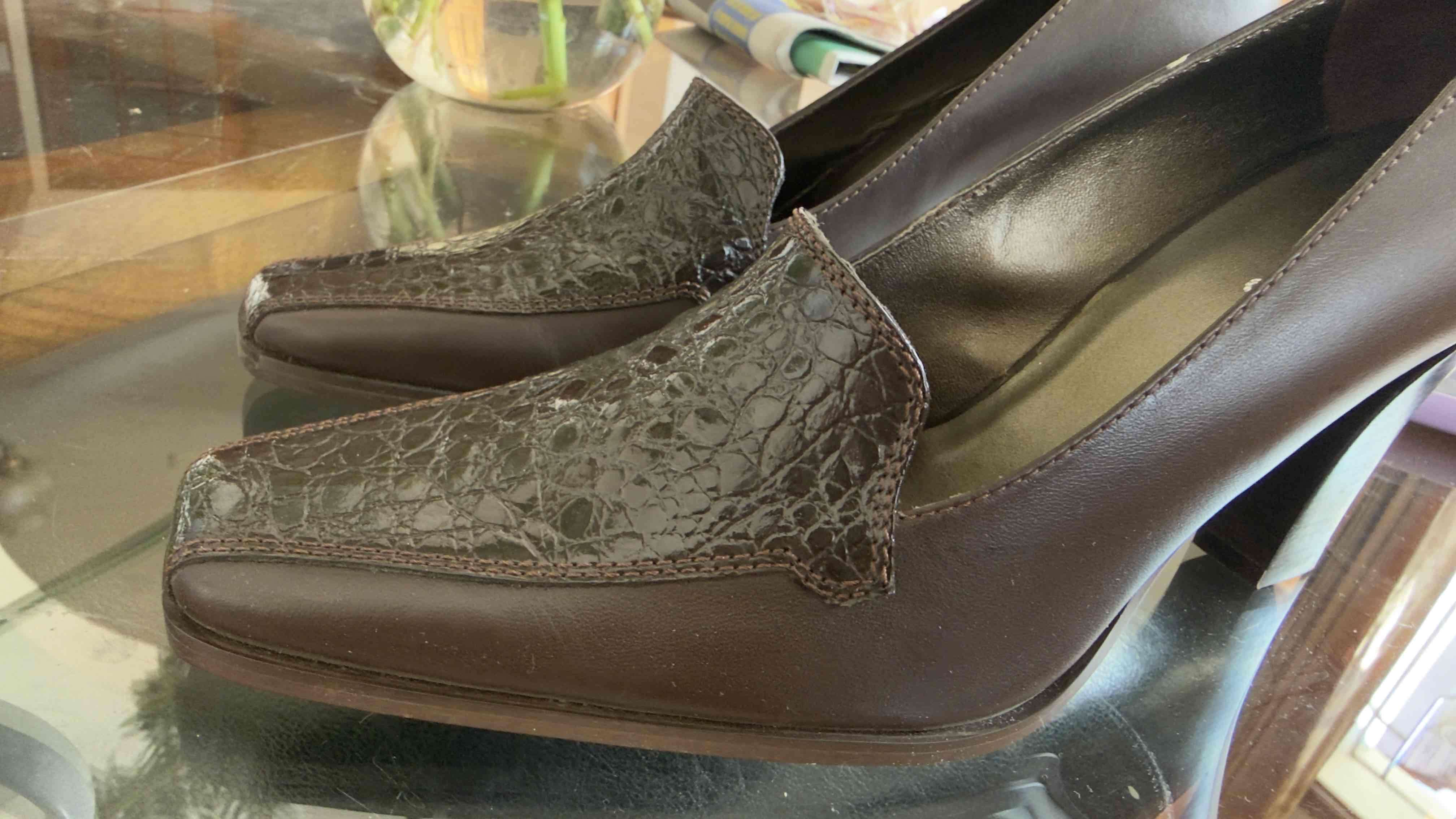 Zapatos de tacón marrones - miniatura 1