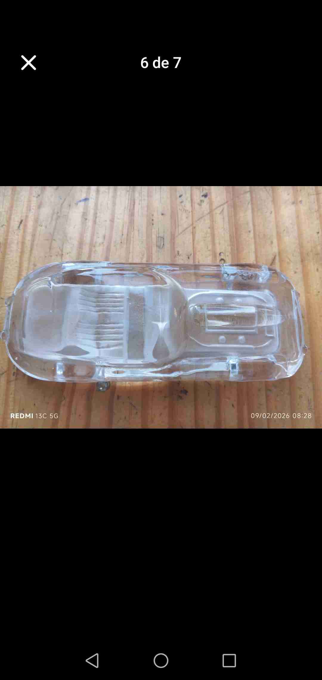 Figura de auto en cristal coleccionable - miniatura 2