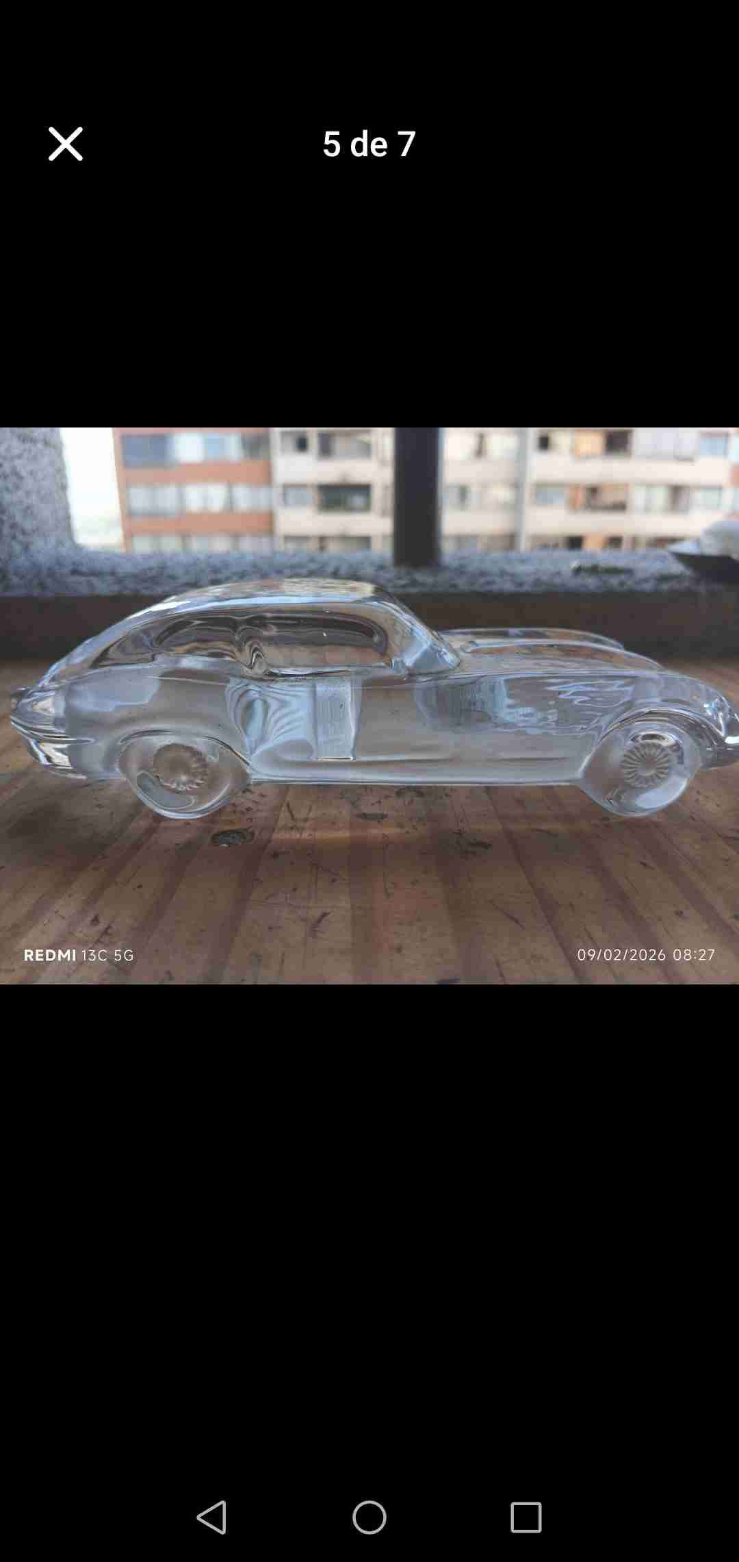 Figura de auto en cristal coleccionable - miniatura 3