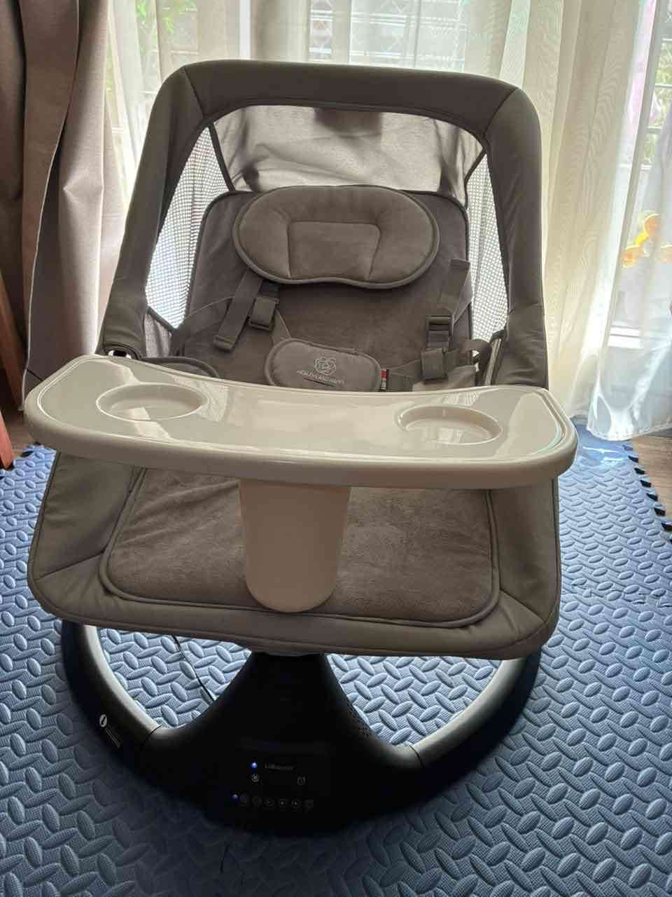 Silla mecedora para bebé automática - miniatura 1