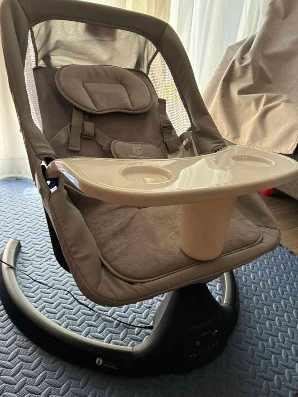 Silla mecedora para bebé automática - miniatura 2