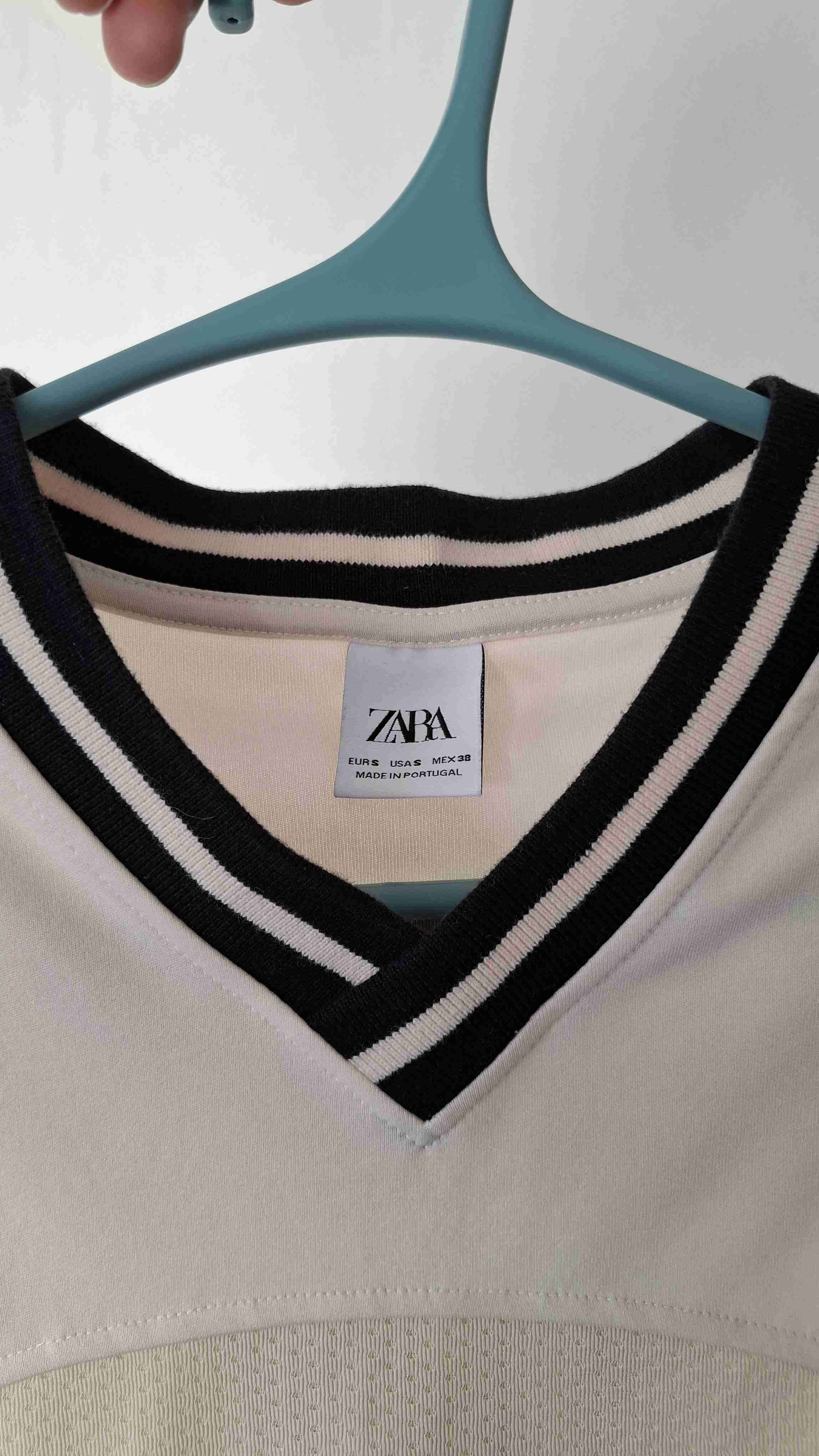 Camiseta Color Beige Zara Talla S - miniatura 3