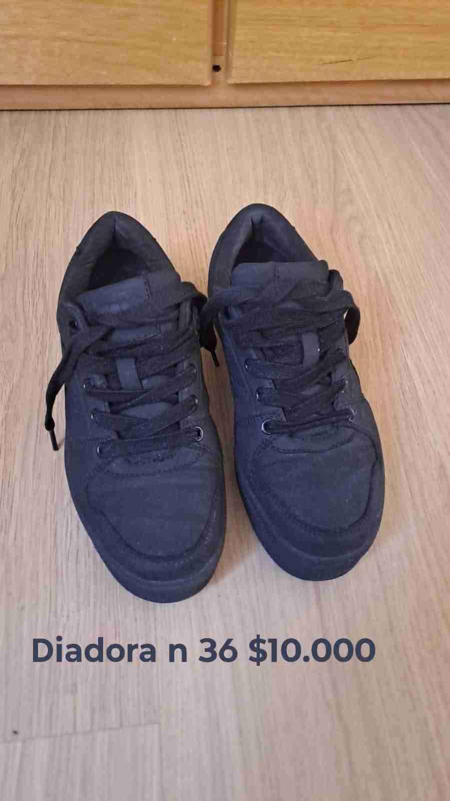 Zapatillas Diadora negras talla 36