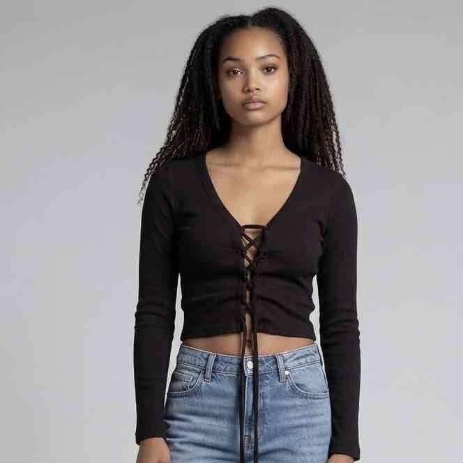 Polera negra manga larga y corta - miniatura 3